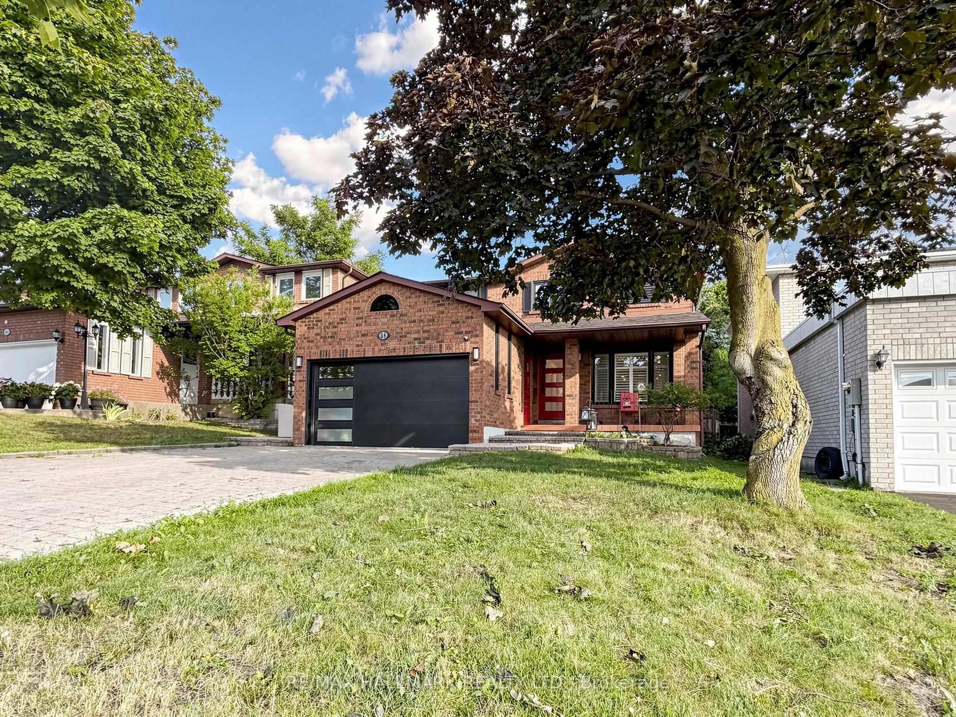 58 Marchwood Crescent, Richmond Hill, ON L4C 8M4 photo 3