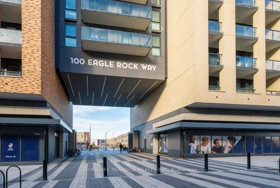 100 Eagle Rock Way 319, Vaughan, ON L6A 5B9 photo 4