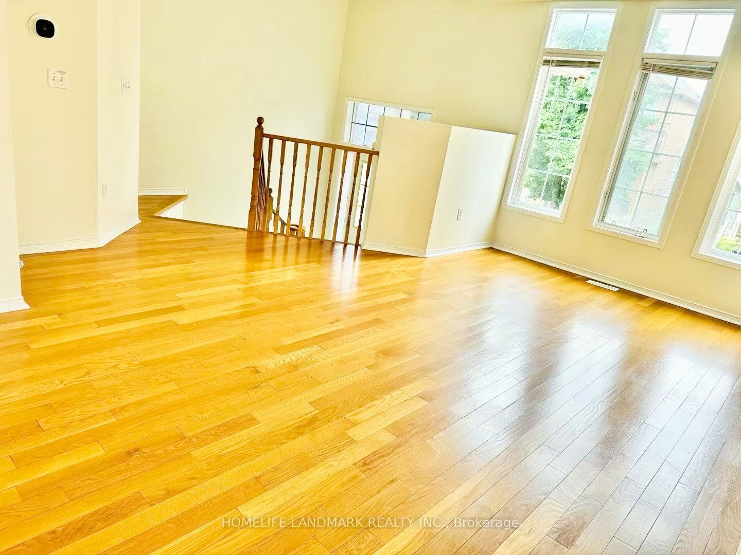 19 Fairlawn Avenue, Markham, ON L6C 2E7 photo 5