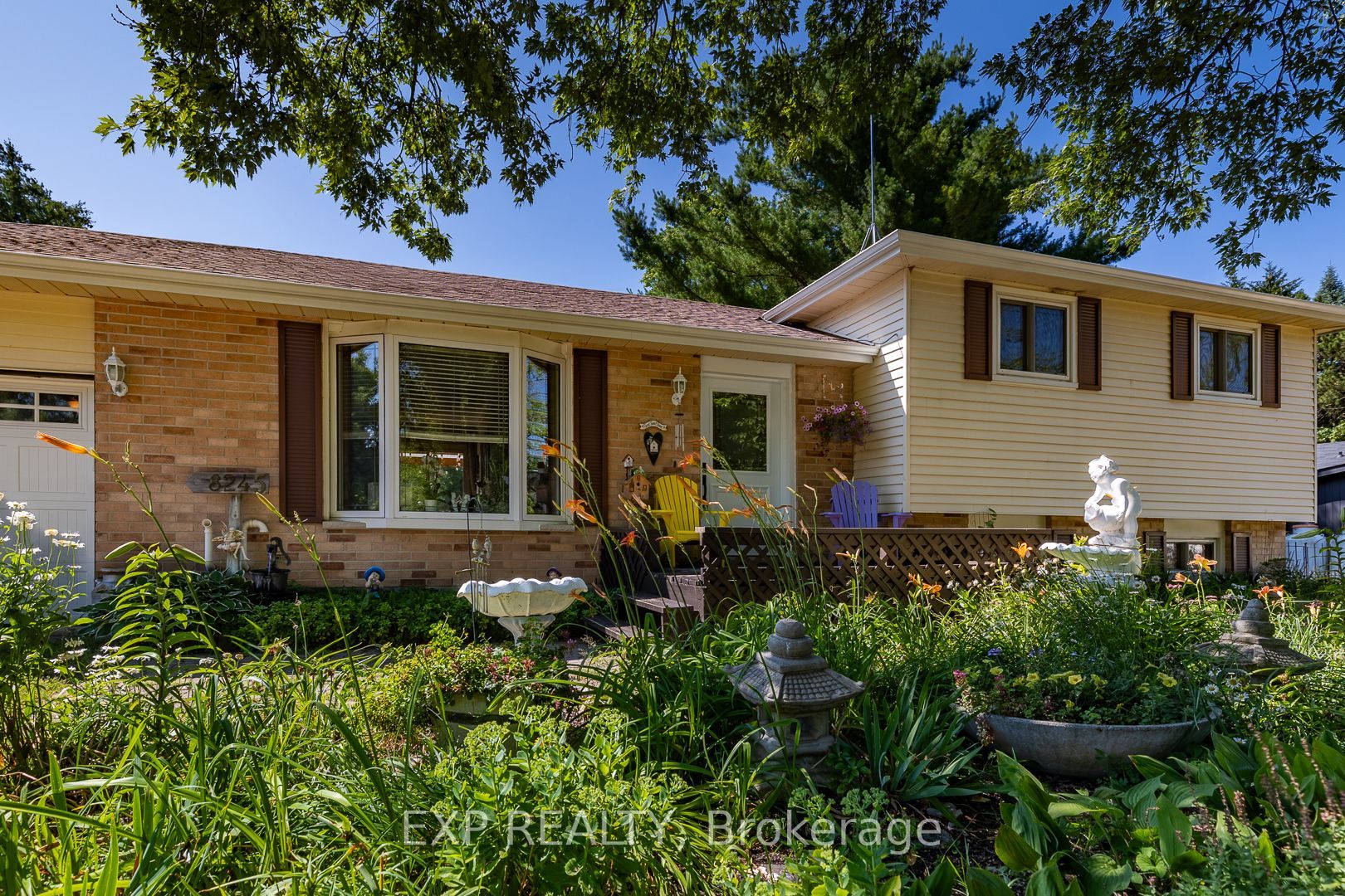 8245 Main Street, Adjala-Tosorontio, ON L0M 1M0 photo 2