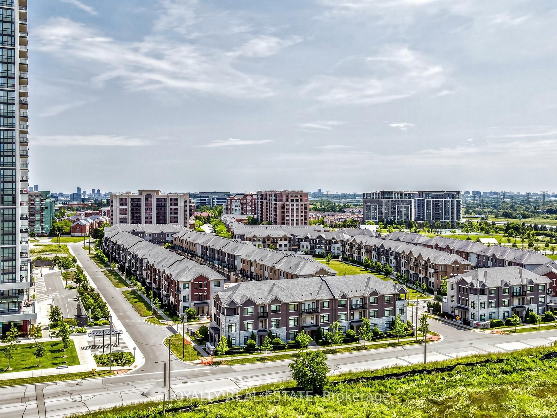 52 South Park Road, Markham, ON L3T 0G6 photo 3