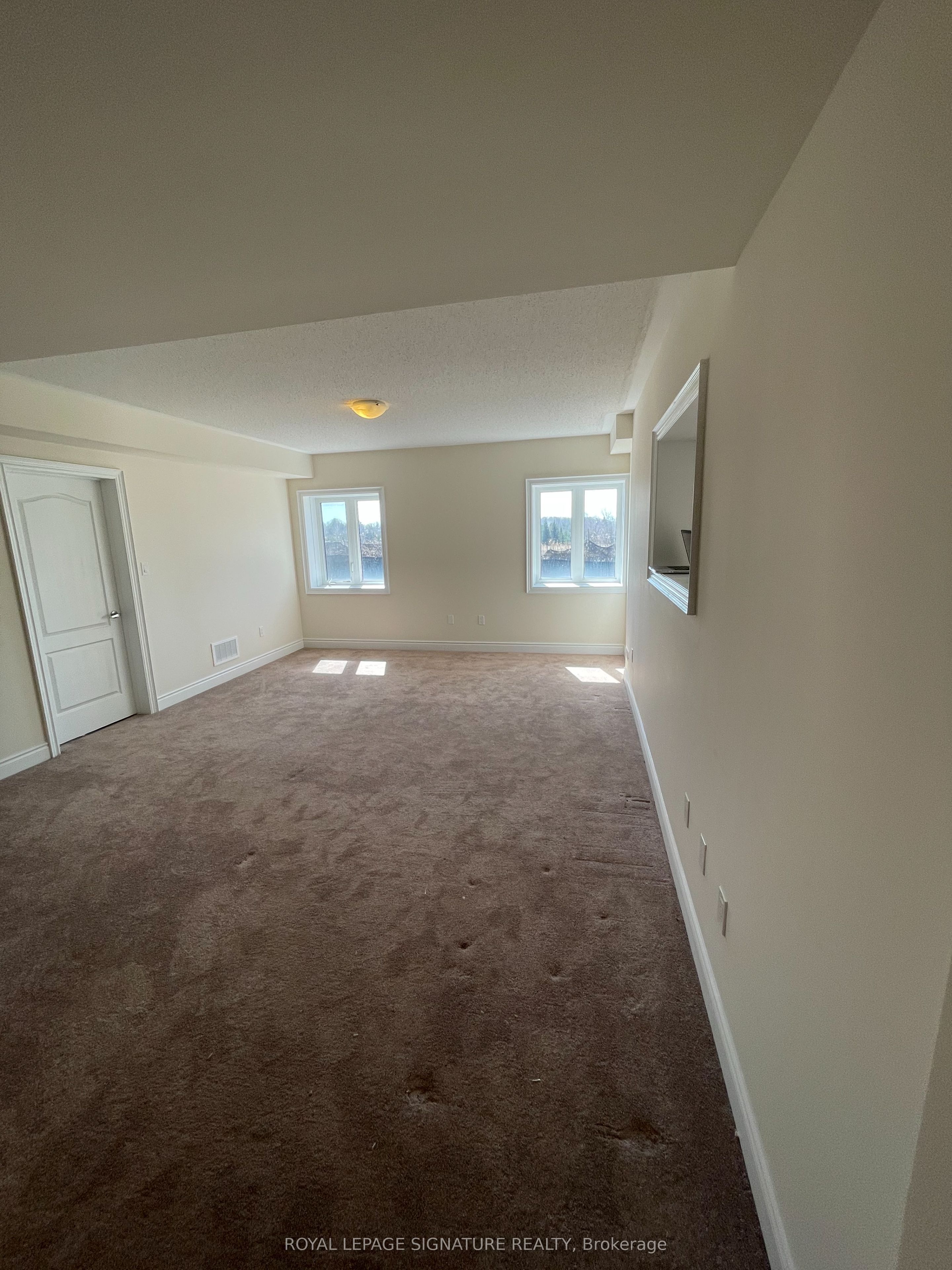 77 Ben Sinclair Avenue, East Gwillimbury, ON L9N 0S3 photo 4