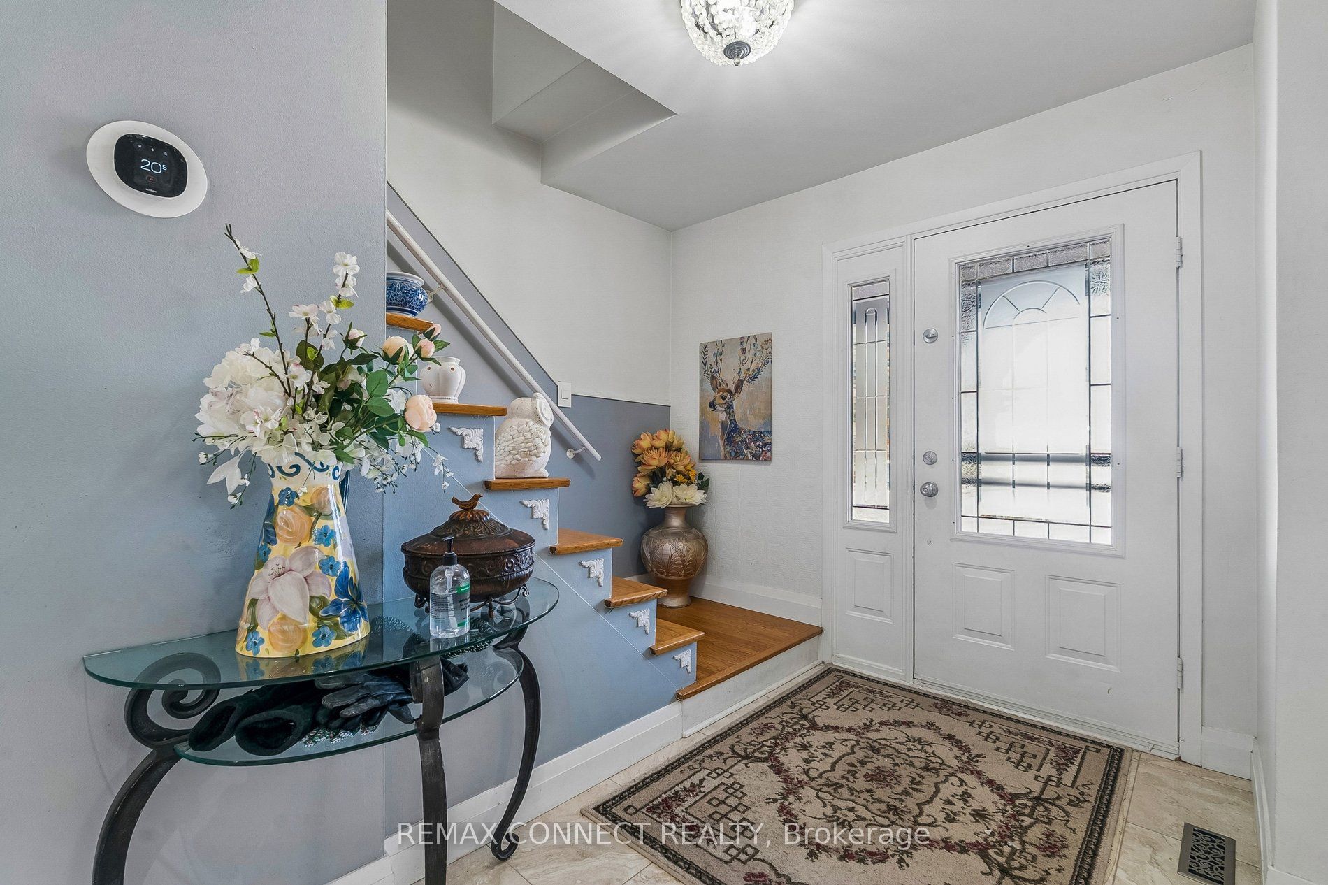 750 Gorham Street, Newmarket, ON L3Y 1L6 photo 3