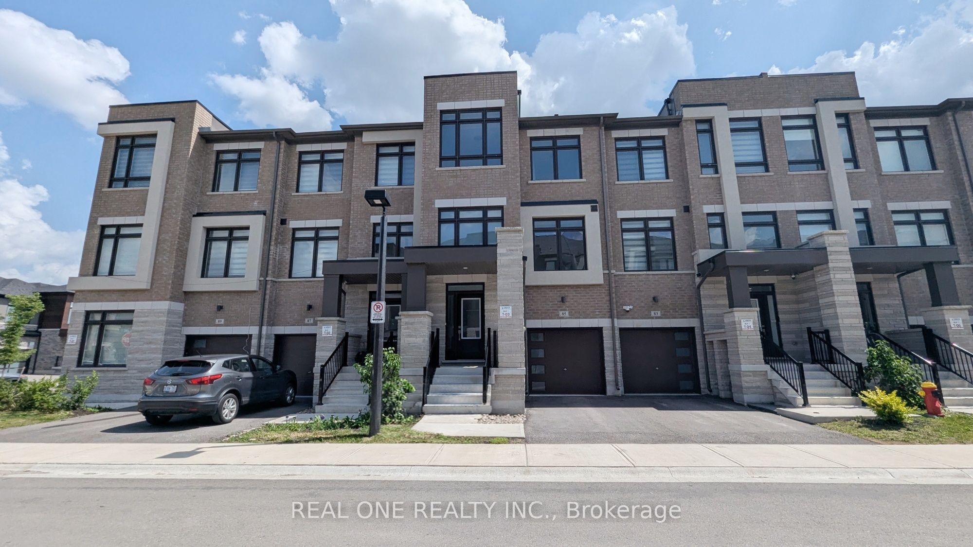 85 Riley Reed Lane, Richmond Hill, ON L4S 0M3 photo 3