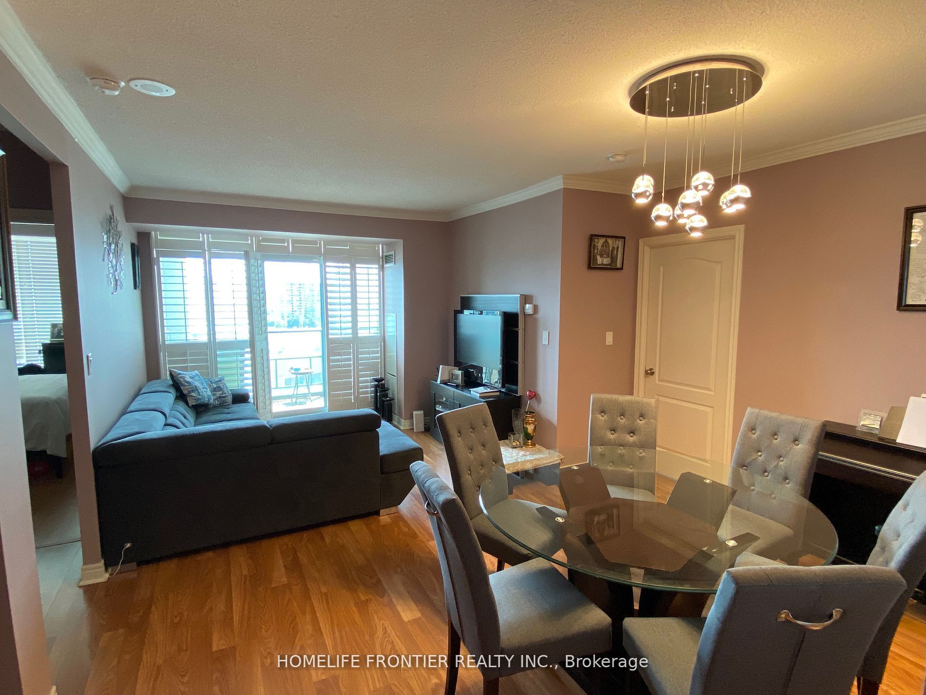100 Promenade Circle 1111, Vaughan, ON L4J 7W7 photo 3