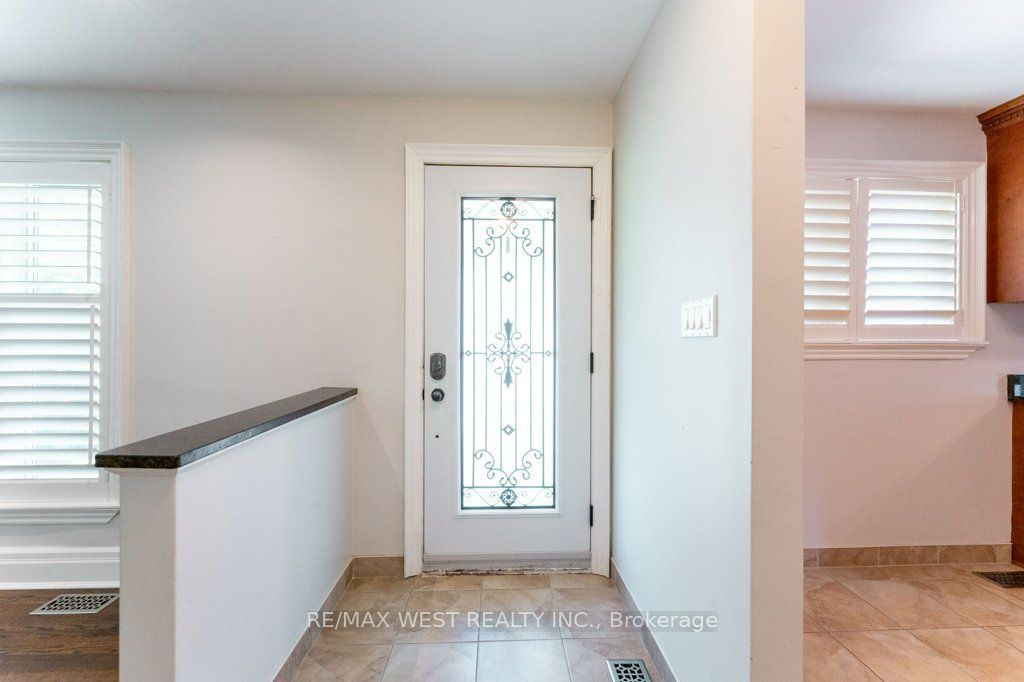 67 May Avenue, East Gwillimbury, ON L0G 1V0 photo 5