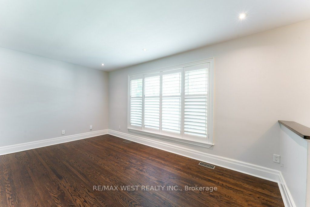 67 Garage May Avenue, East Gwillimbury, ON L0G 1V0 photo 4