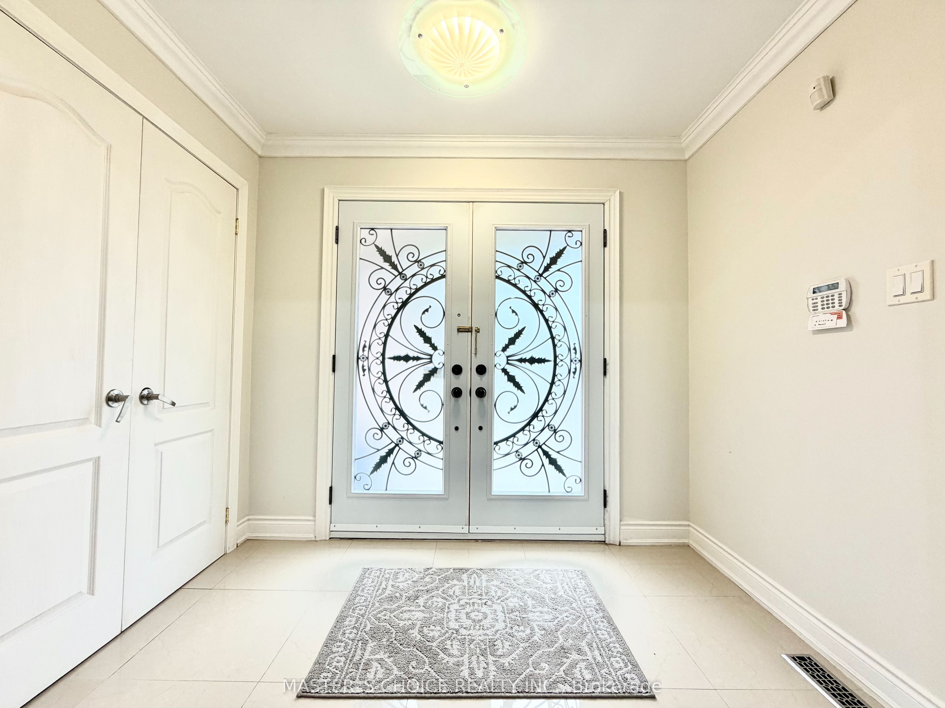 212 Fincham Avenue, Markham, ON L3P 4B5 photo 4