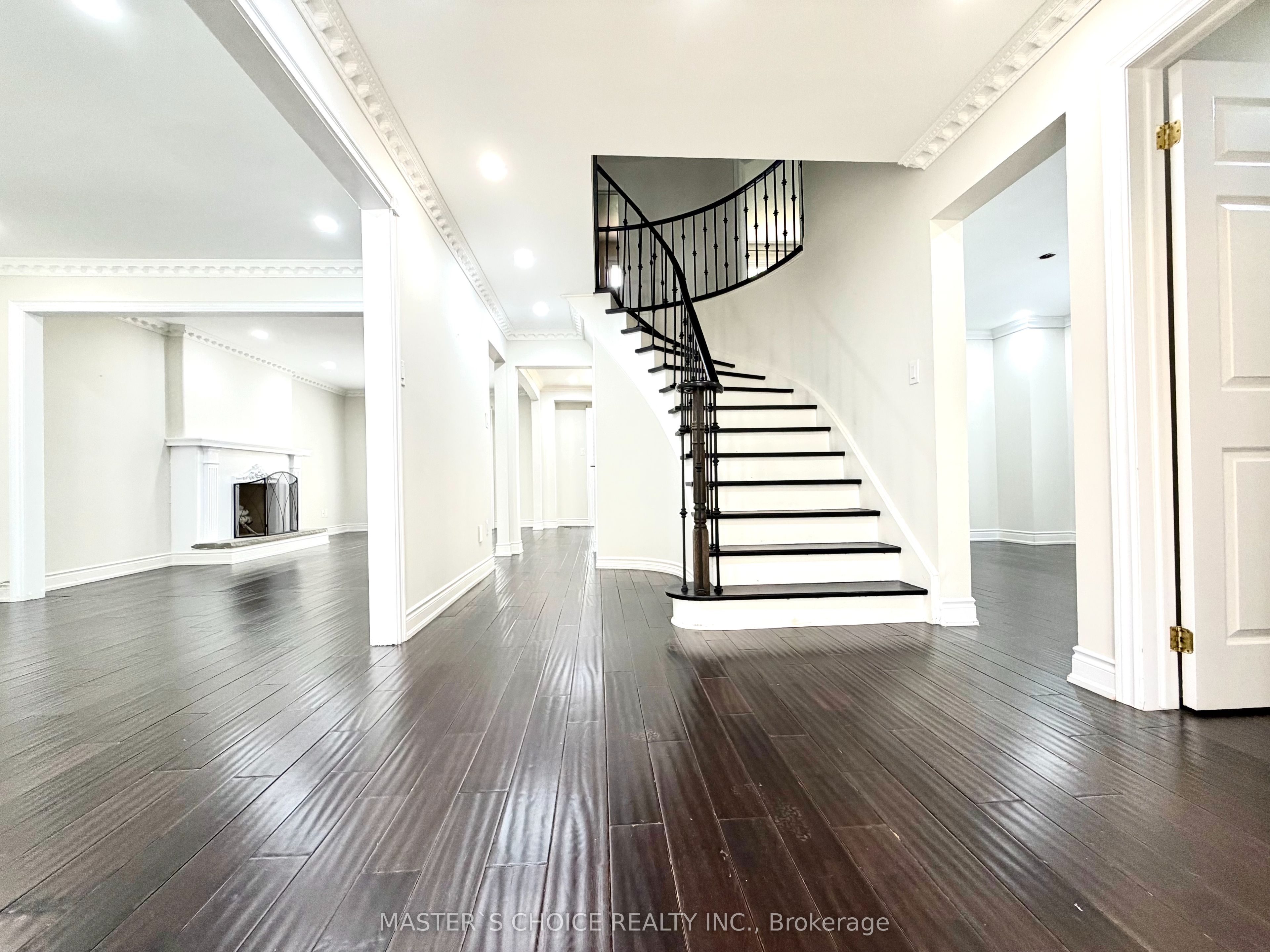 212 Fincham Avenue, Markham, ON L3P 4B5 photo 5