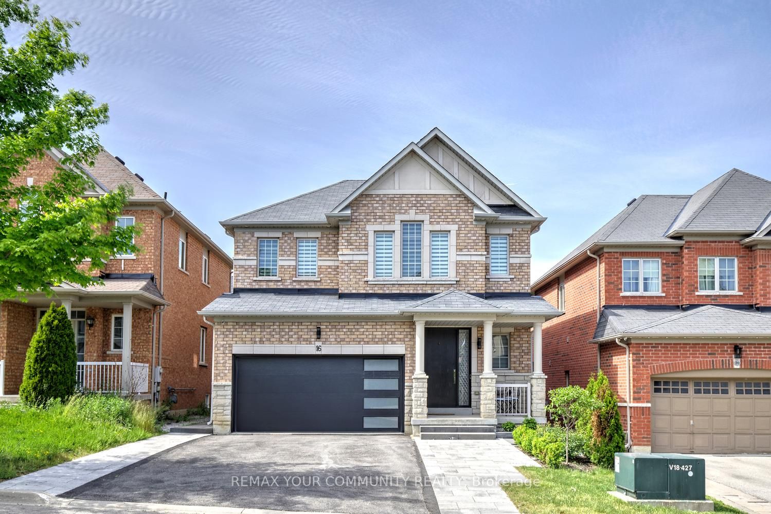 16 Muret Crescent, Vaughan, ON L6A 4S4
