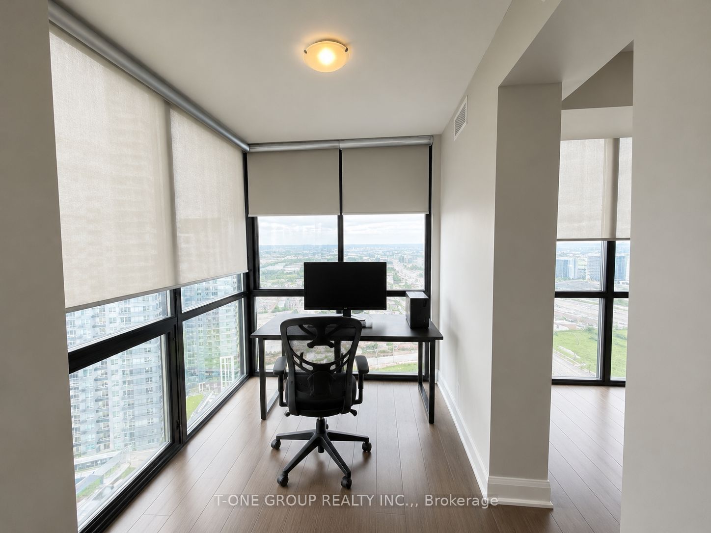 2900 Highway 7 Road 2702, Vaughan, ON L4K 0G3 photo 2