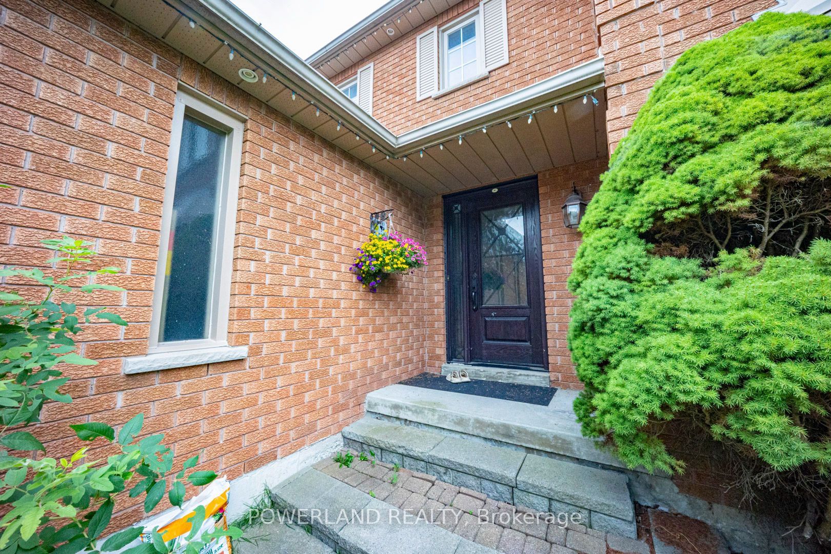 120 Savage Road, Newmarket, ON L3X 1R1 photo 3