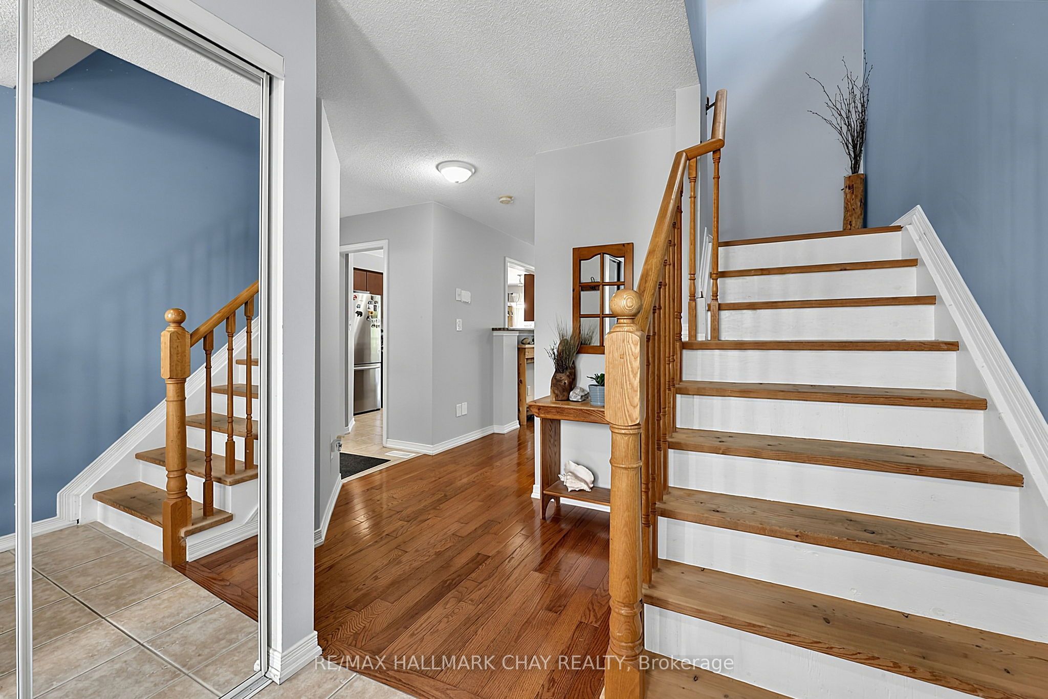 1426 Benson Street, Innisfil, ON L9S 0C8 photo 5