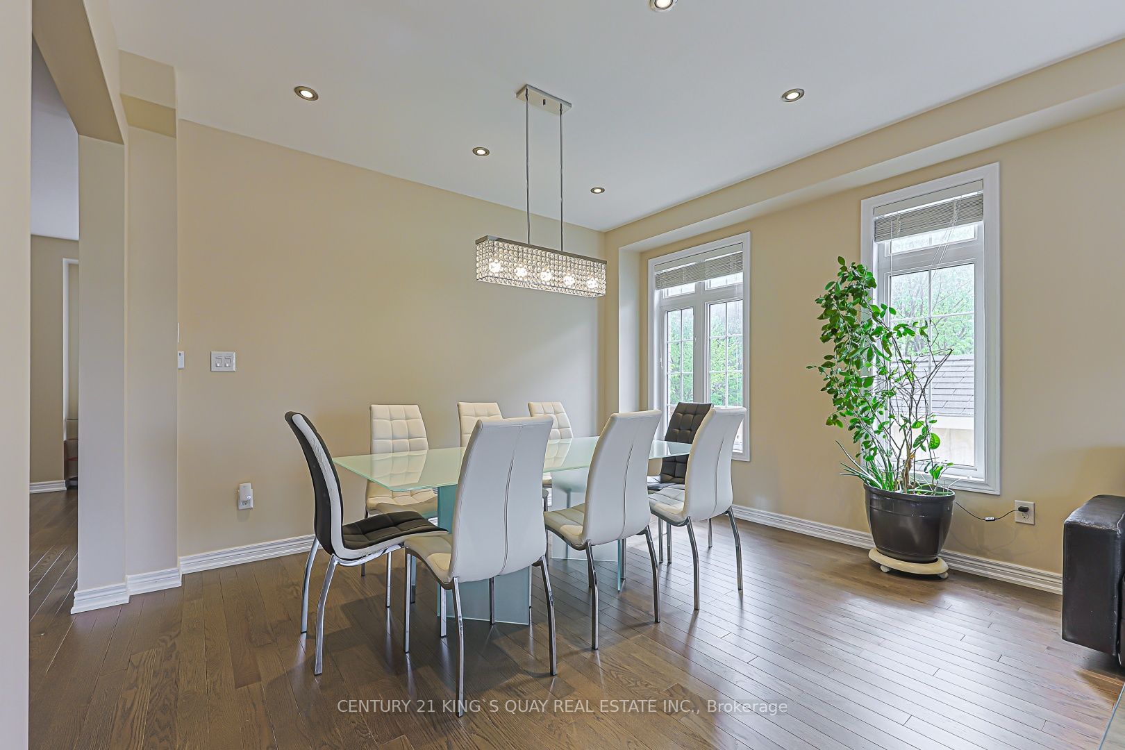 1 Bloom Street, Markham, ON L6B 0Z7 photo 4