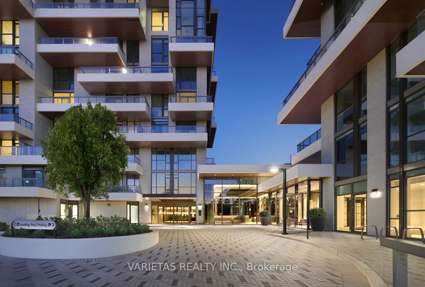 399 Royal Orchard Boulevard 623, Markham, ON L3T 0H3