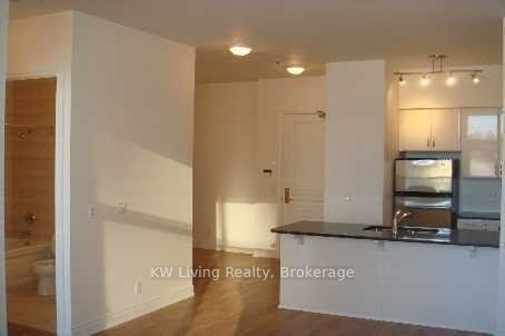 9225 Jane Street 107, Vaughan, ON L6A 0J7 photo 5