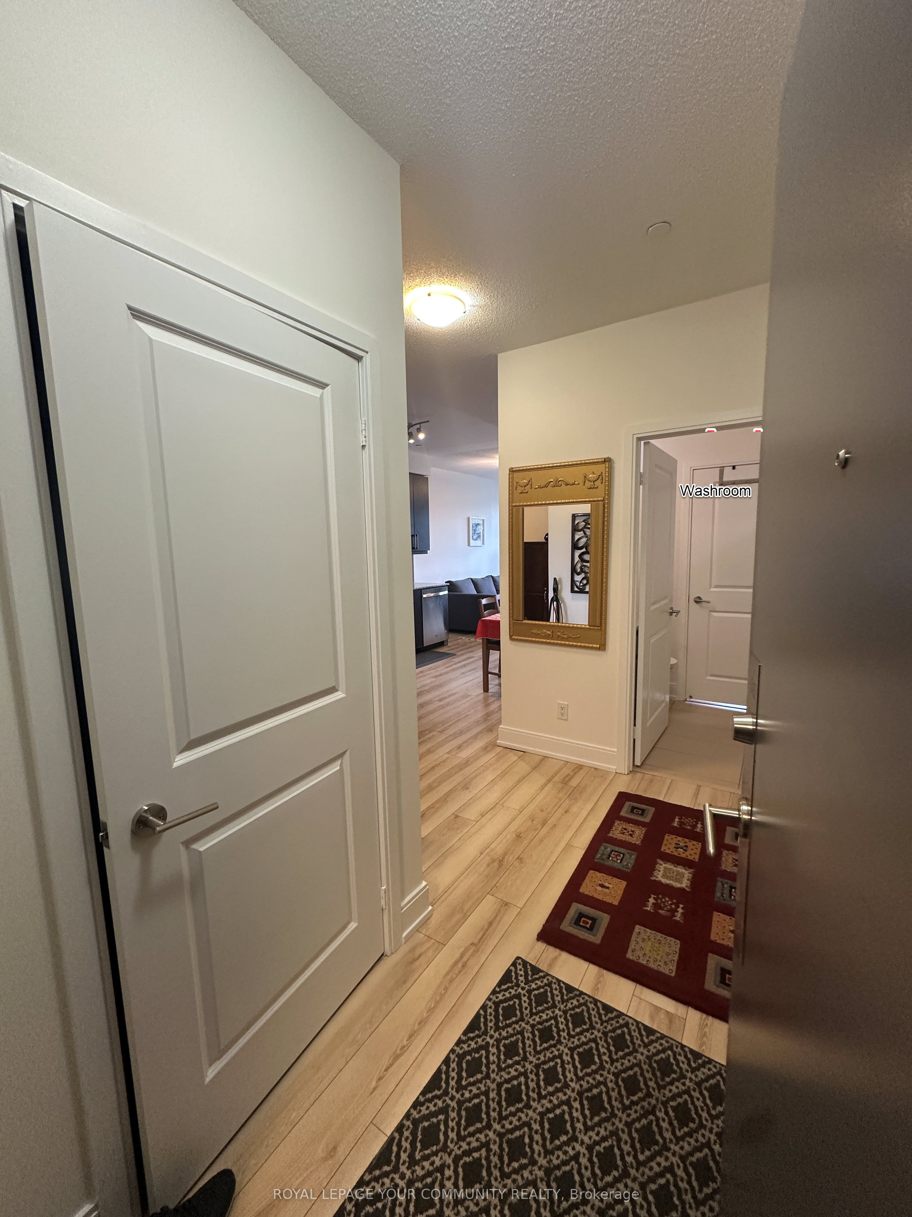 9600 Yonge Street 515B, Richmond Hill, ON L4C 0X3 photo 3
