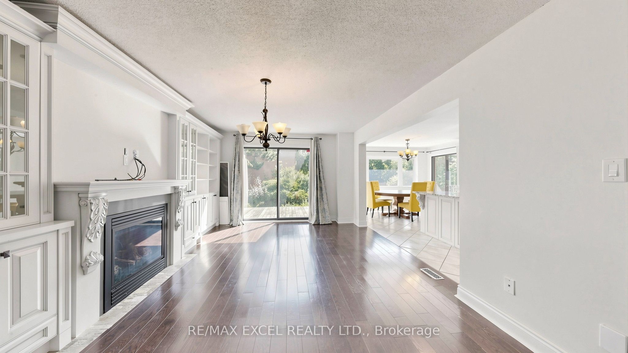 21 Mary Gapper Crescent, Richmond Hill, ON L4C 7L9 photo 5
