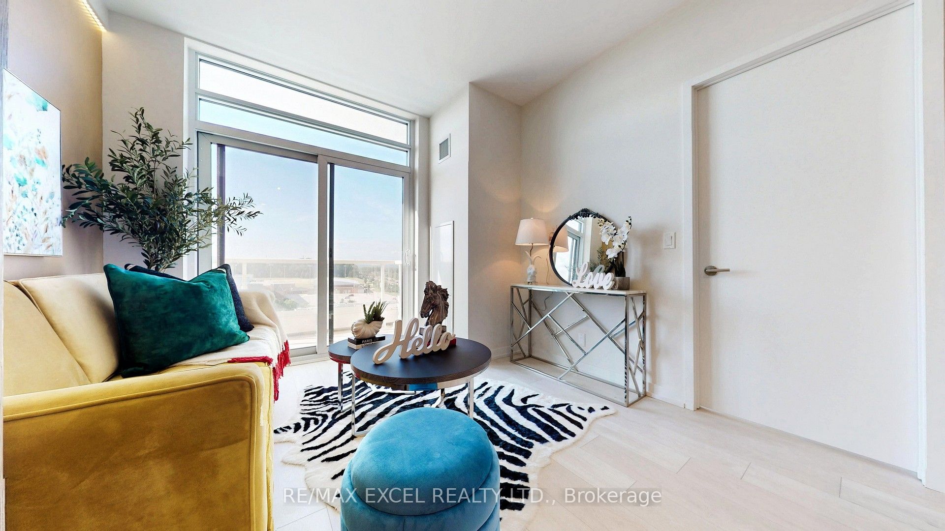 8 Beverley Glen Boulevard 802, Vaughan, ON L4J 0L5 photo 5