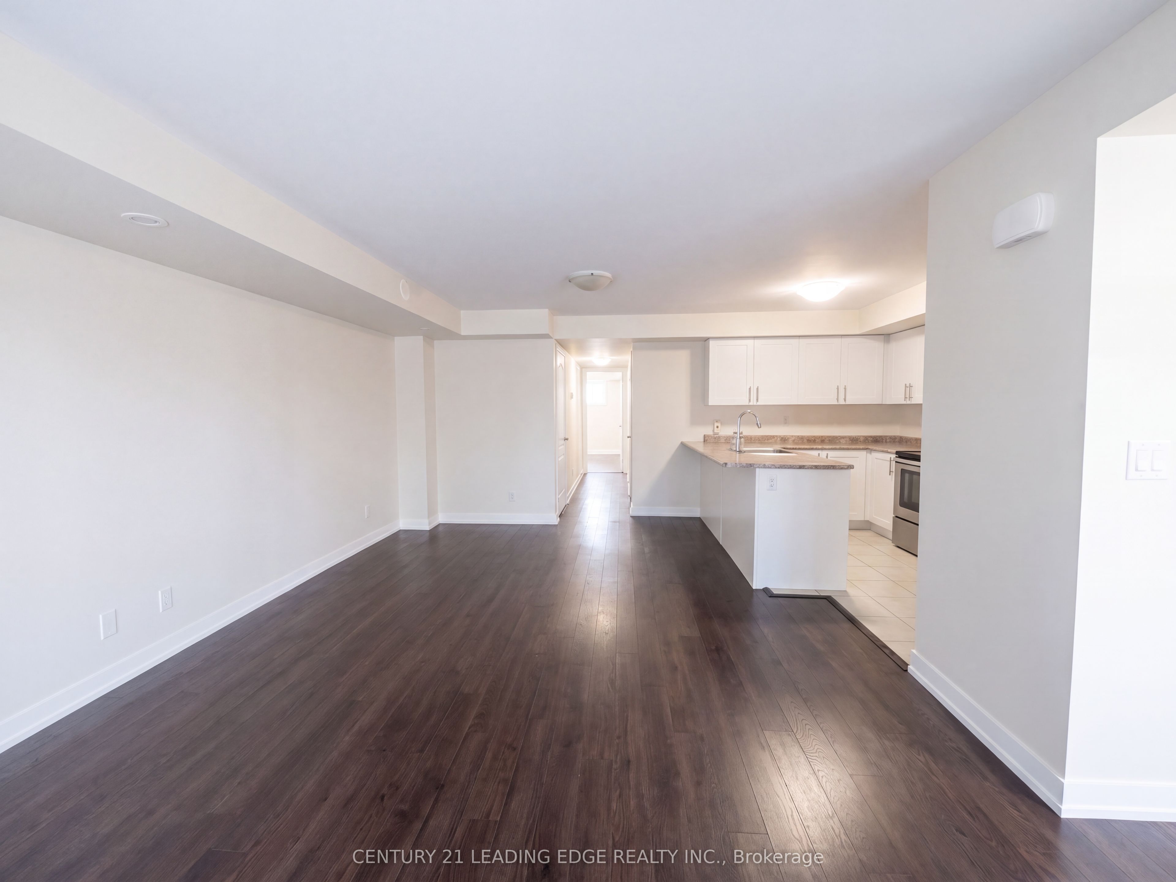 10 DUNSHEATH Way 217, Markham, ON L6B 1N3