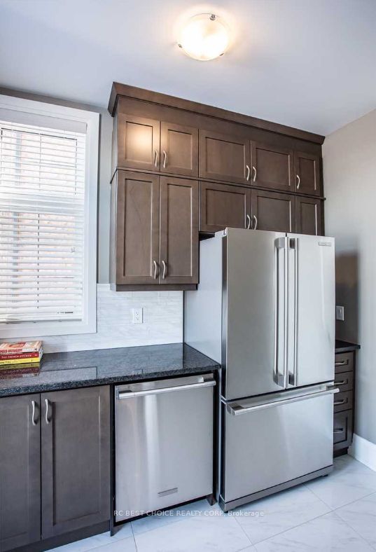 10 Ridgepoint Road, Vaughan, ON L4H 4V2 photo 5