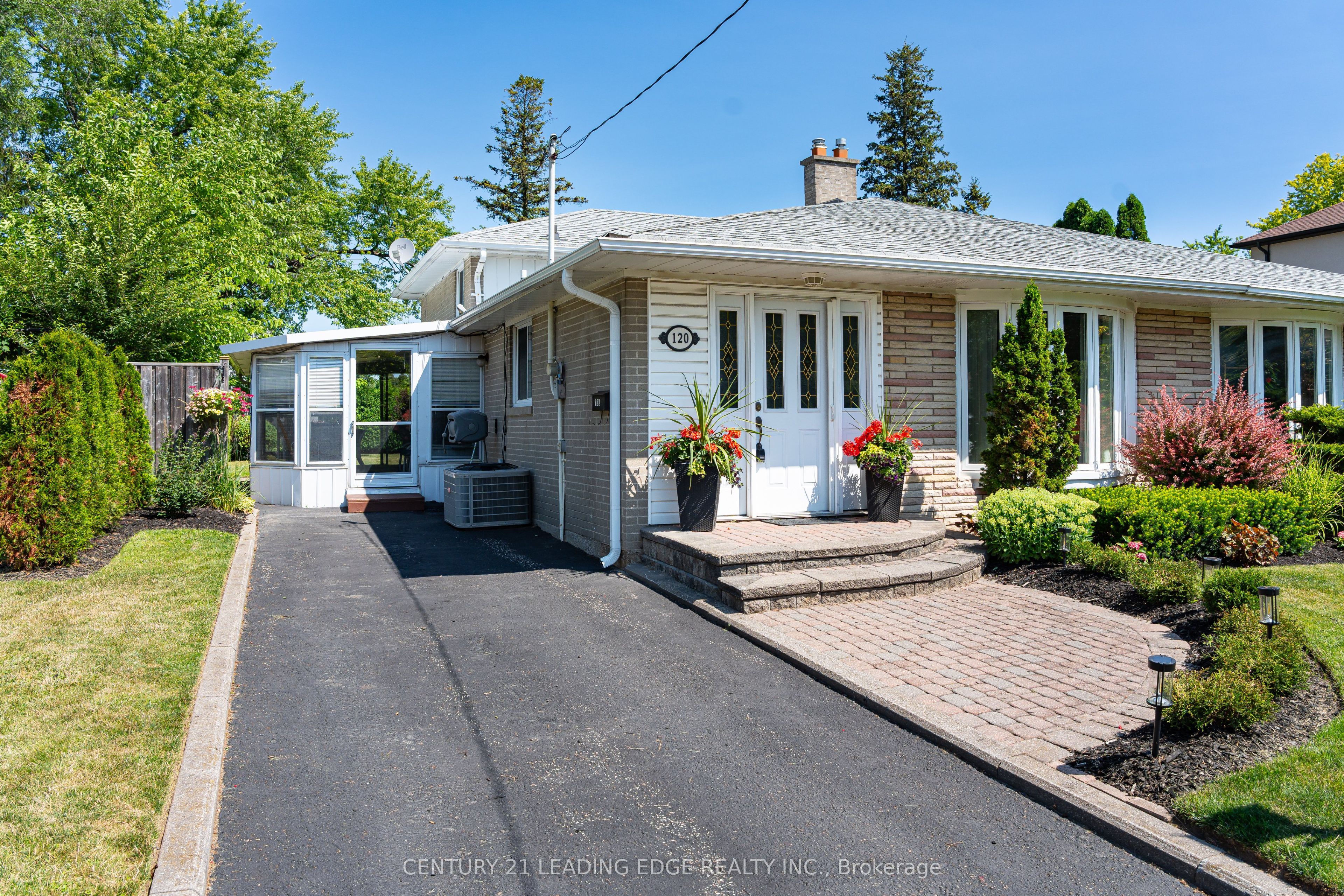 120 Sherwood Forest Drive, Markham, ON L3P 1R1 photo 2