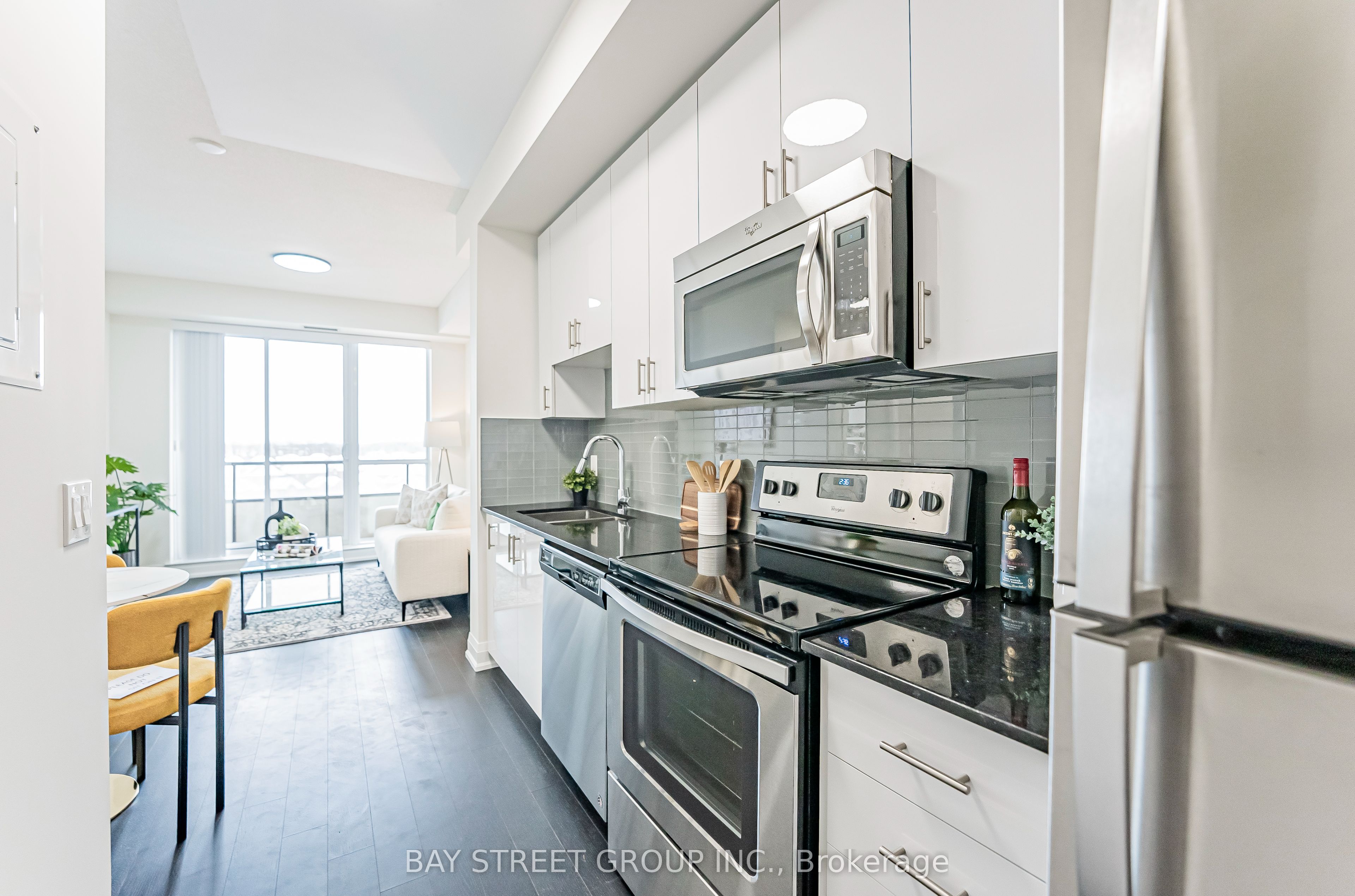 9582 Markham Road 1001, Markham, ON L6E 0T4 photo 5