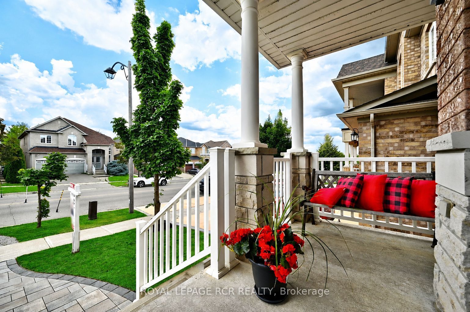 43 Ivy Glen Drive, Vaughan, ON L6A 0P3 photo 2