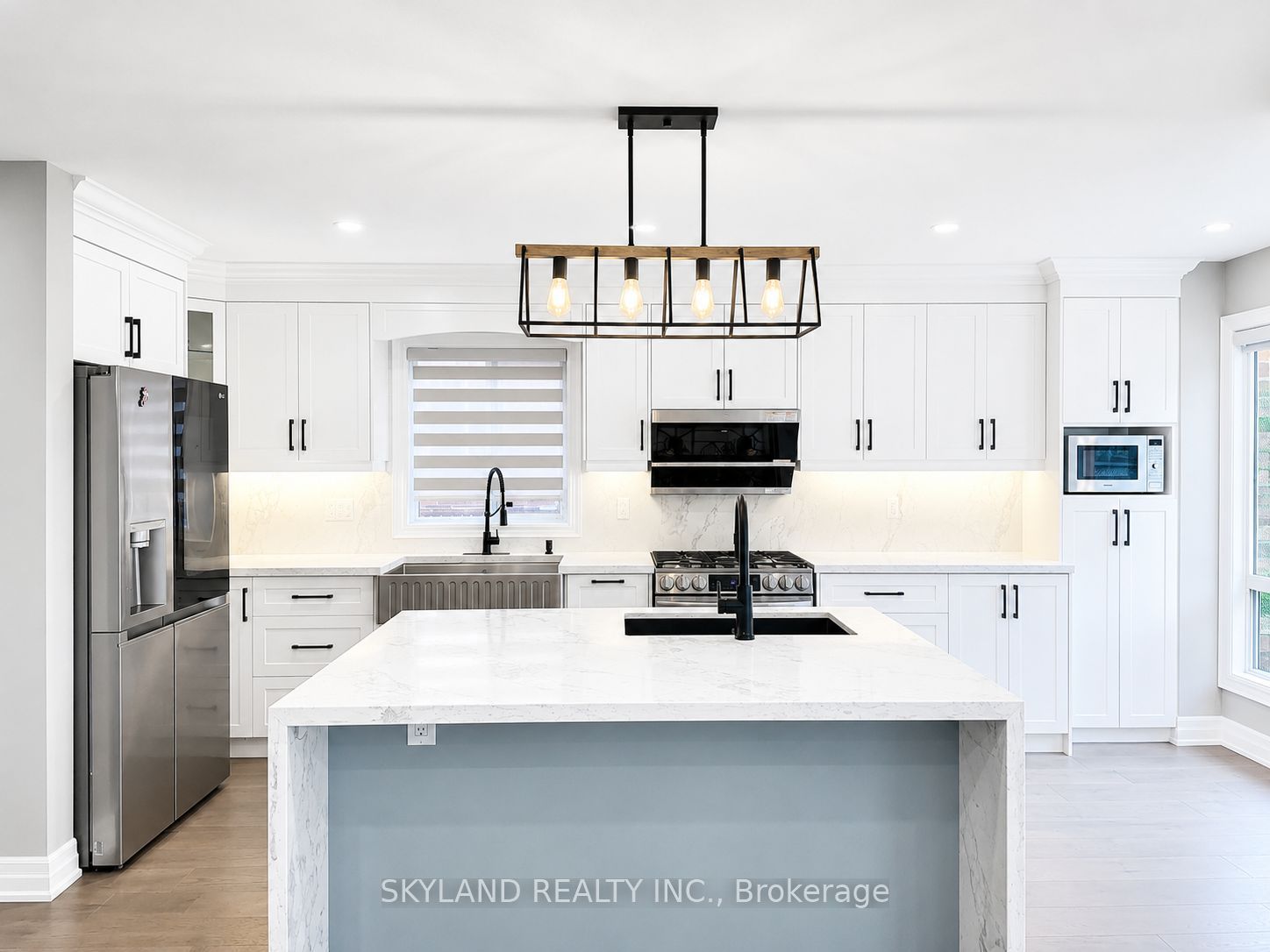 12 Silver Linden Drive, Richmond Hill, ON L4B 3S8 photo 4