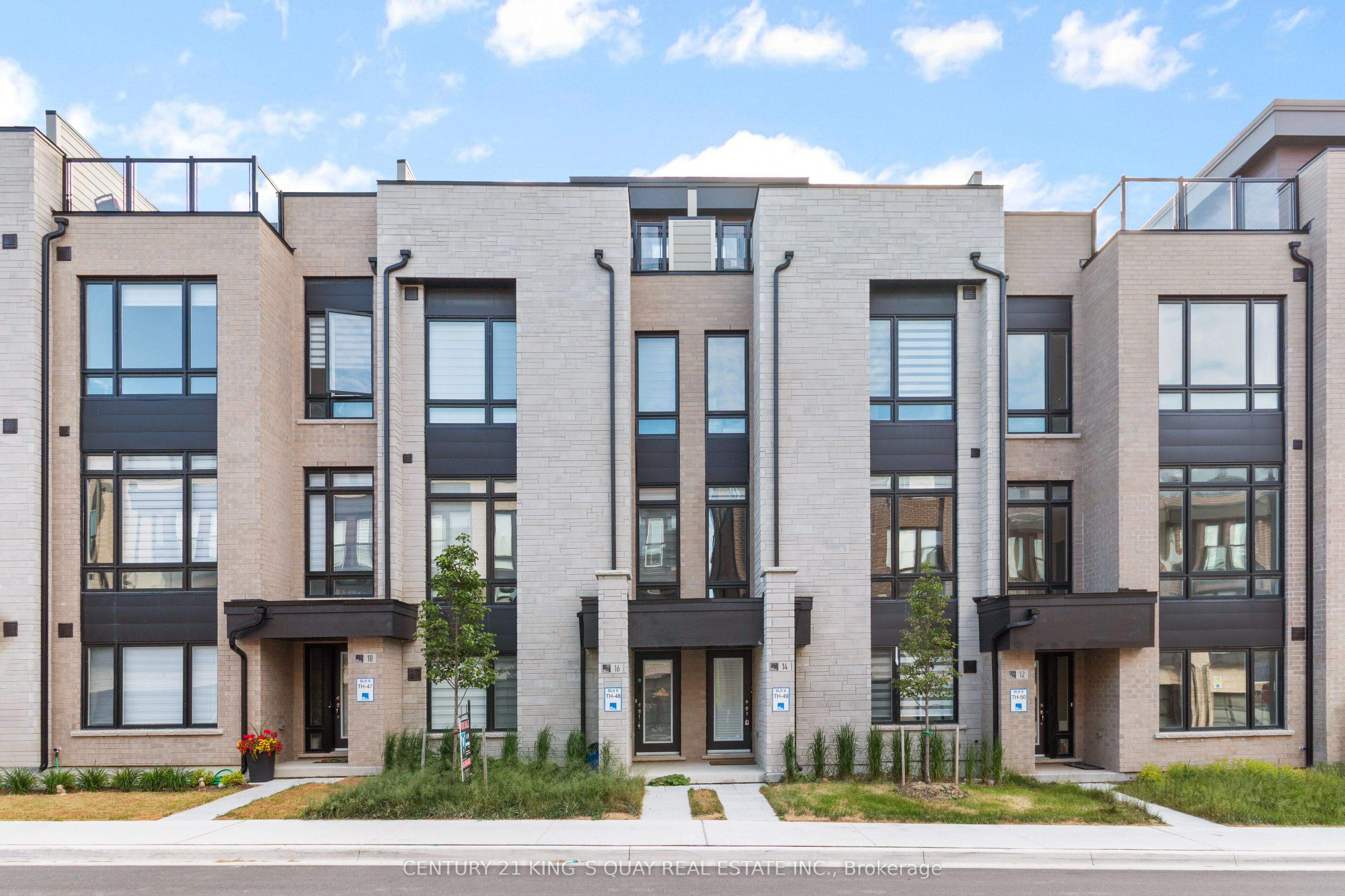 14 Credit Lane, Richmond Hill, ON L4E 1G9