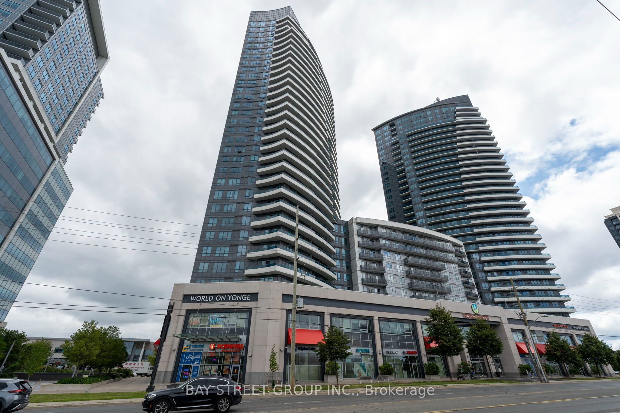 7171 Yonge Street 1905, Markham, ON L3T 0C5 photo 2