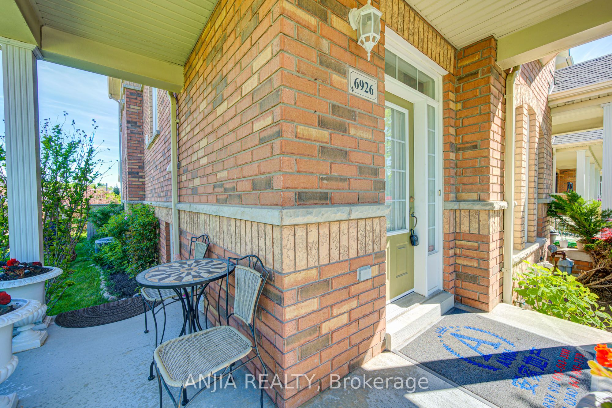 6926 14th Avenue, Markham, ON L6B 0G6 photo 3