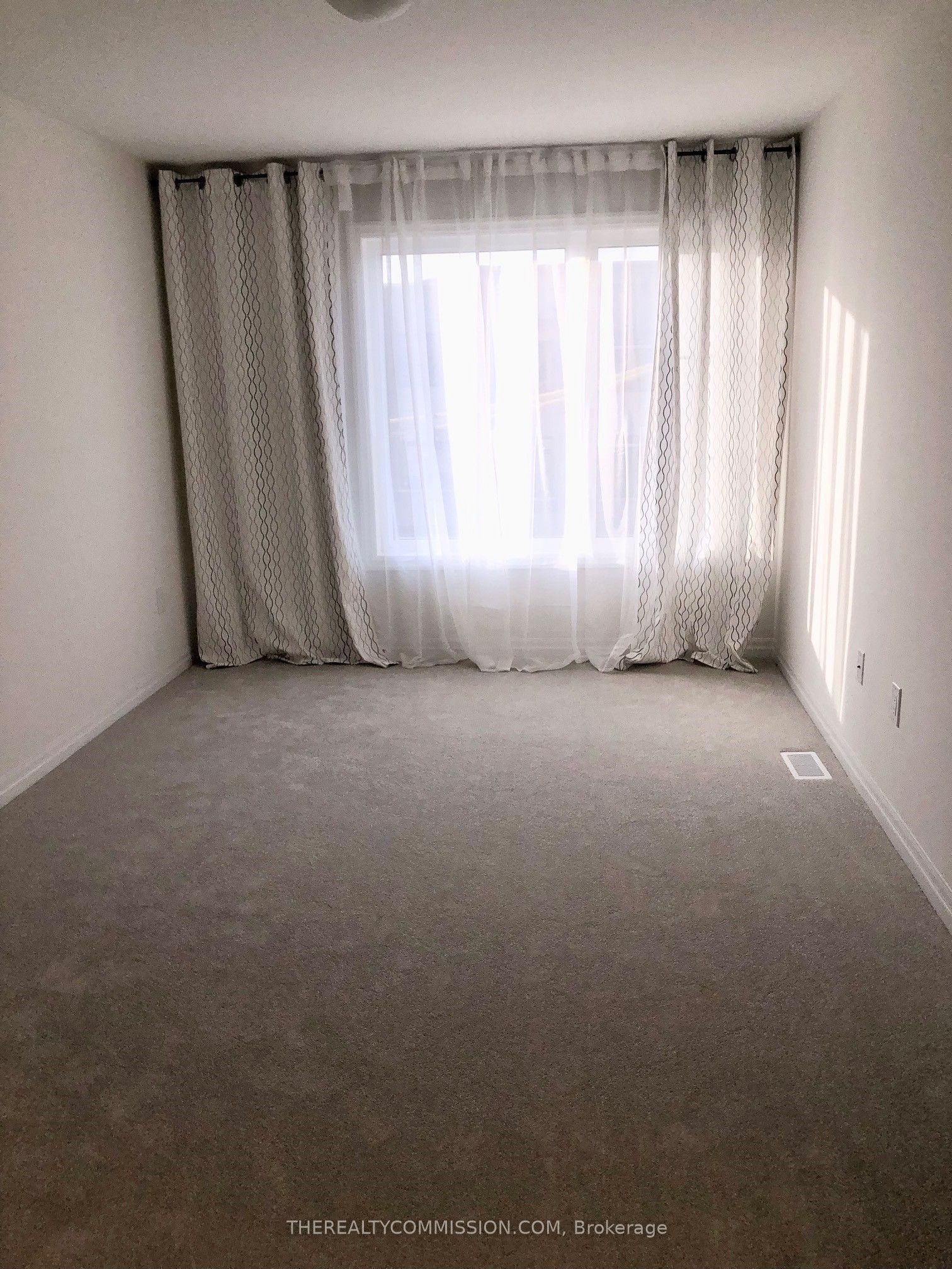 58 Delano Way, Newmarket, ON L3X 0L4 photo 5
