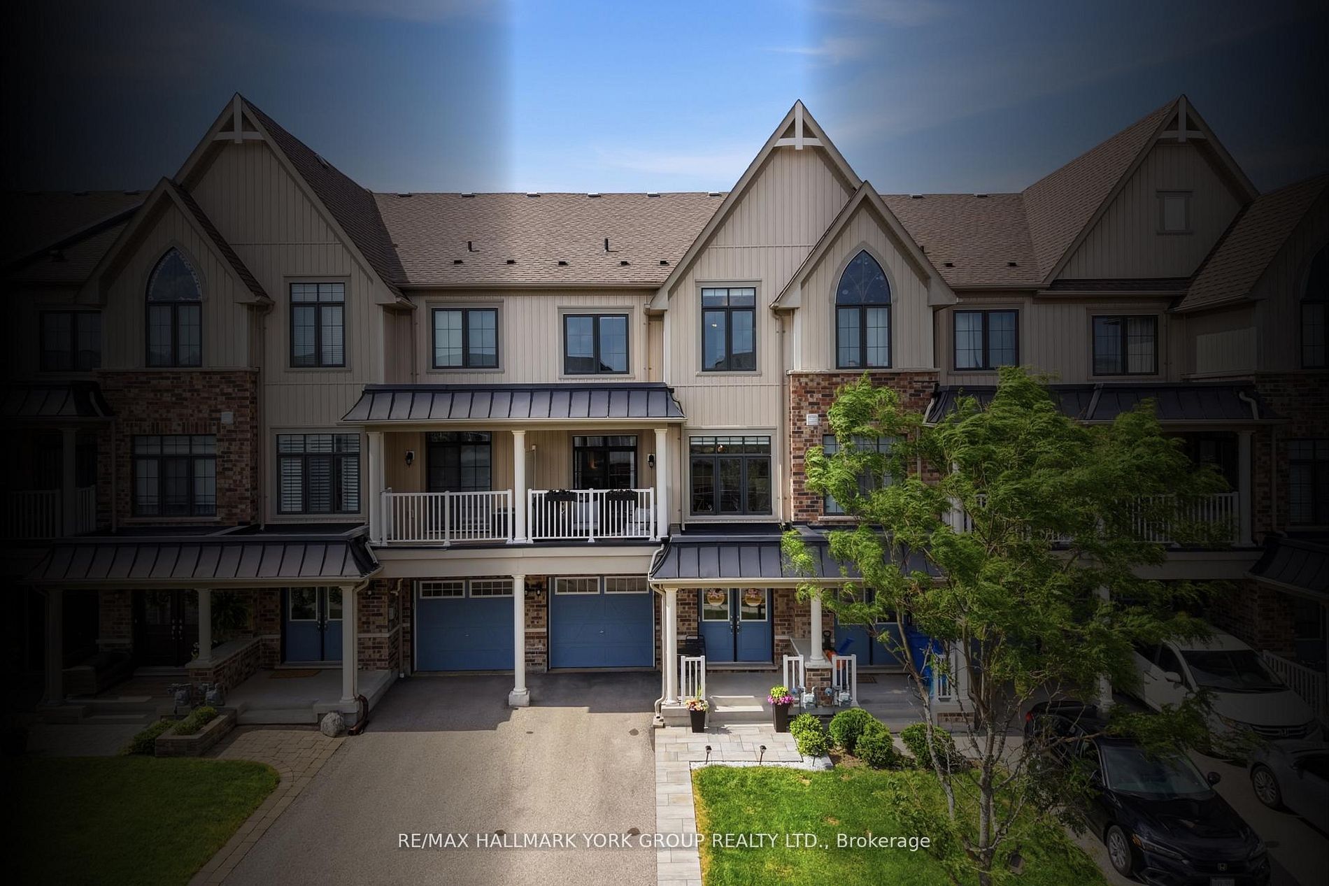 118 Alvin Pegg Drive, East Gwillimbury, ON L9N 0R7 photo 3