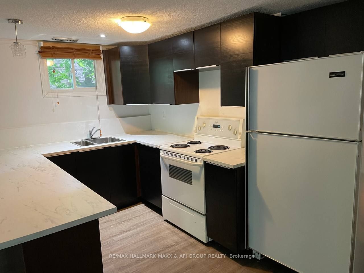 715 Mountview Place Basement, Newmarket, ON L3Y 3P8 photo 4