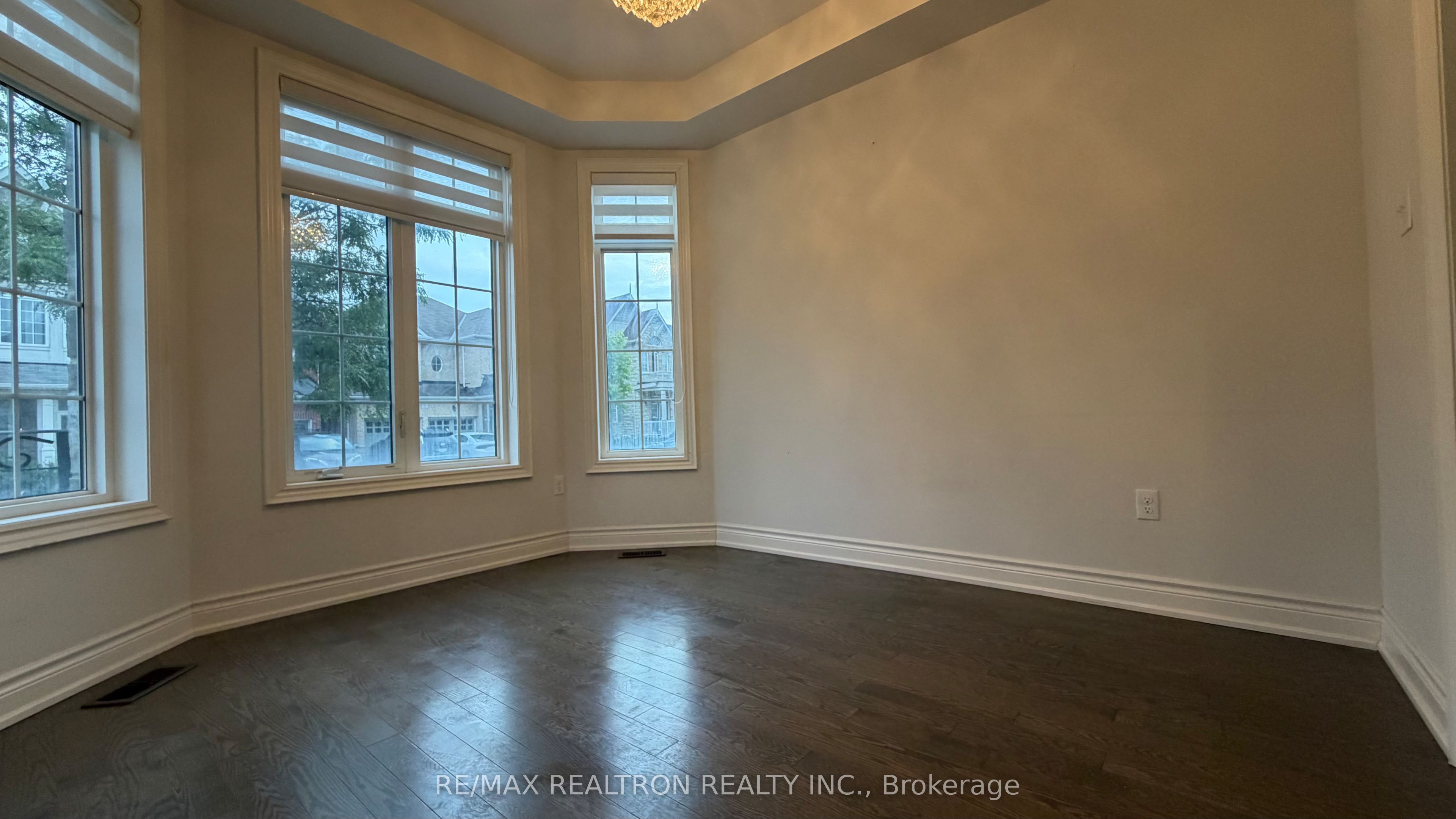 26 Hua Du Avenue, Markham, ON L6C 0T2 photo 5