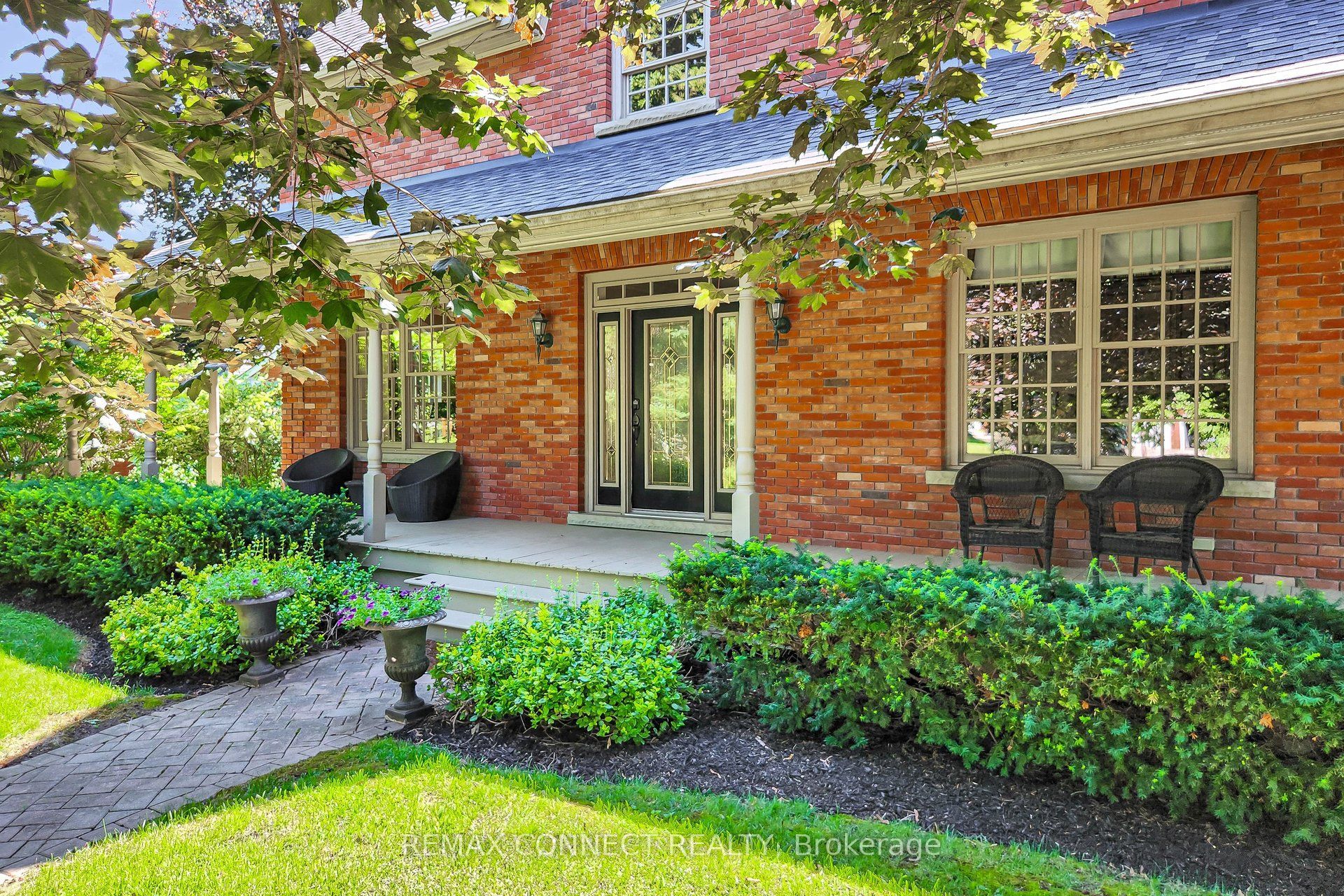 255 Loretta Crescent, Whitchurch-Stouffville, ON L4A 1H4 photo 3