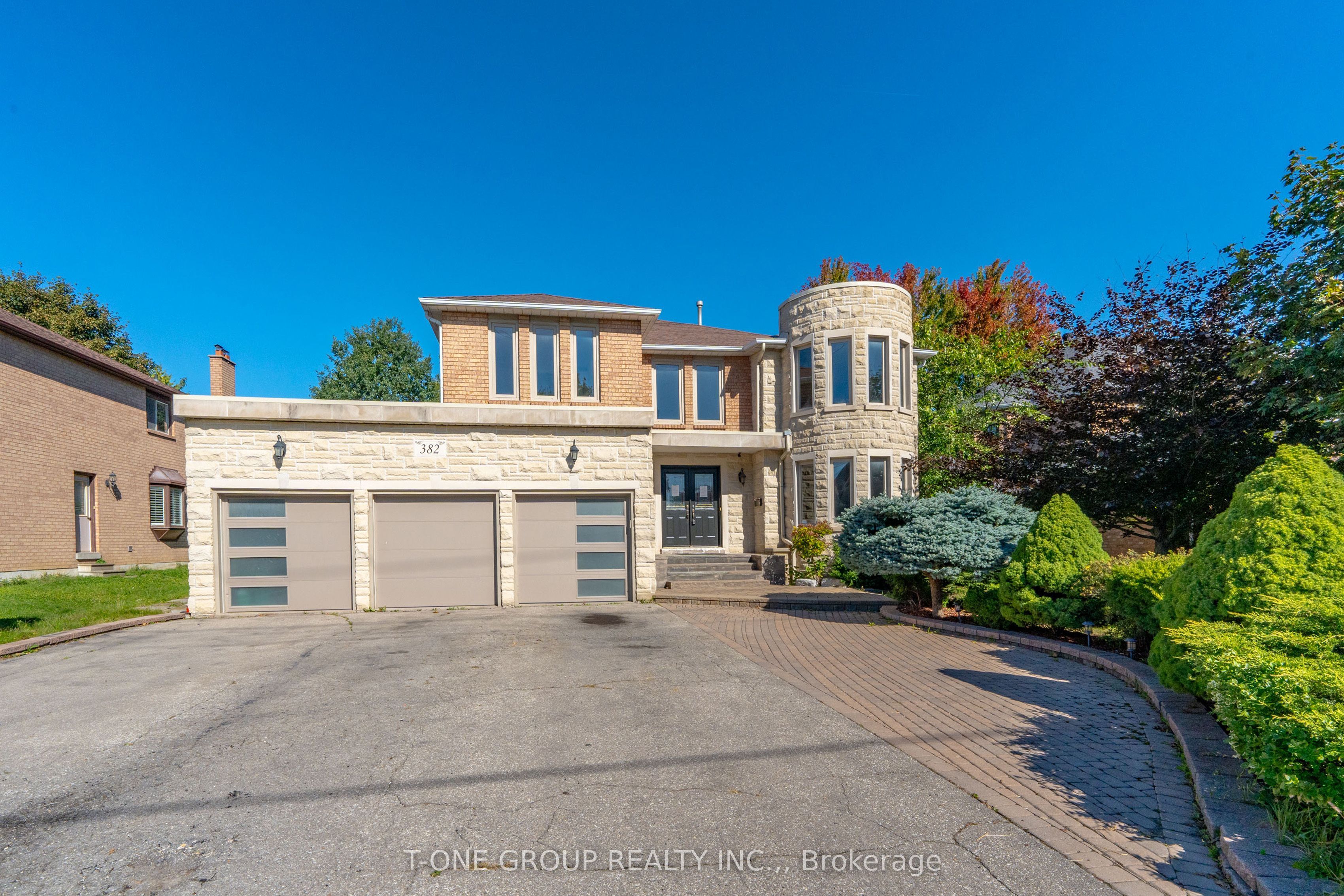 382 Elgin Mills Road W, Richmond Hill, ON L4C 4M2