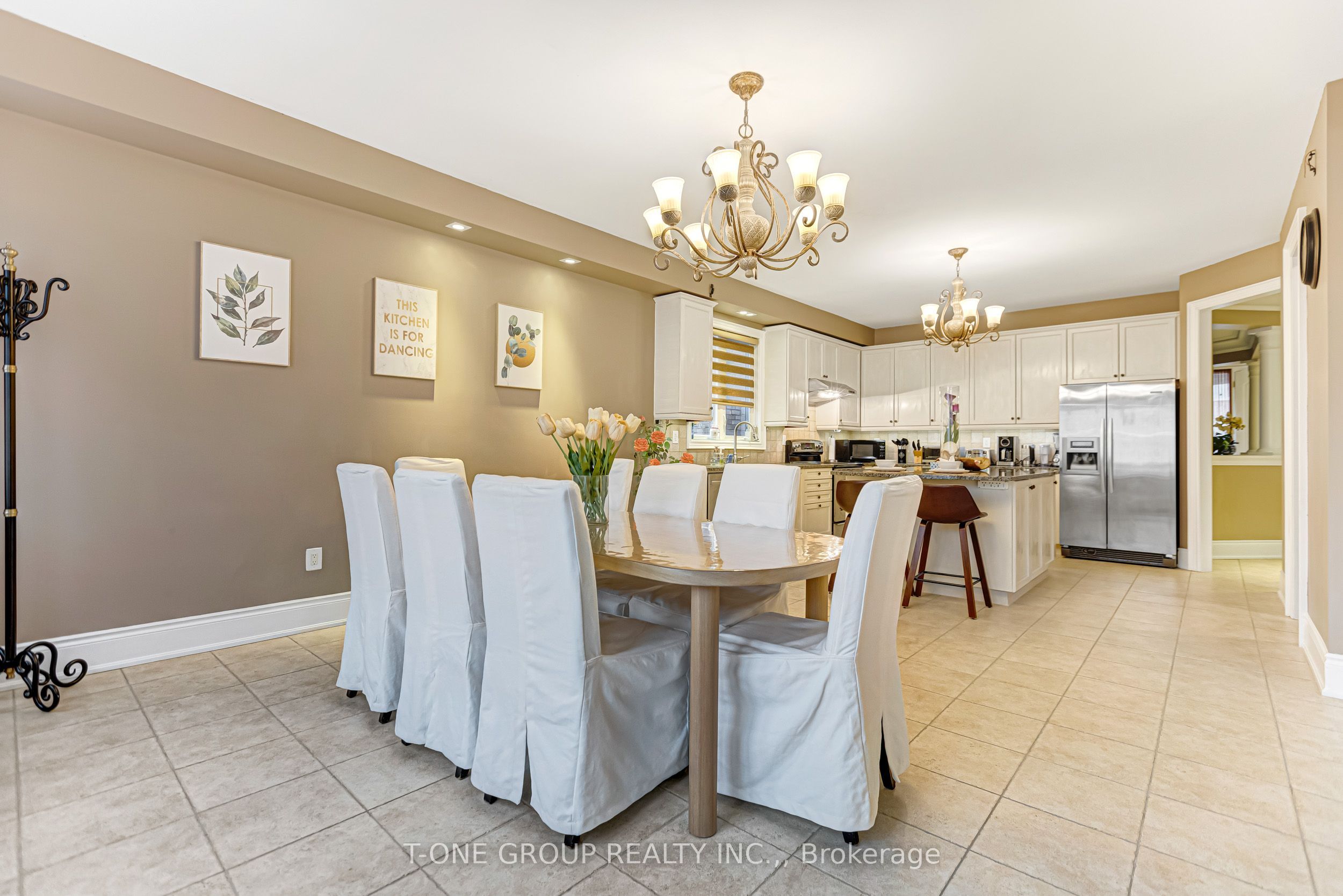 261 Angus Glen Boulevard, Markham, ON L6C 0K1 photo 4