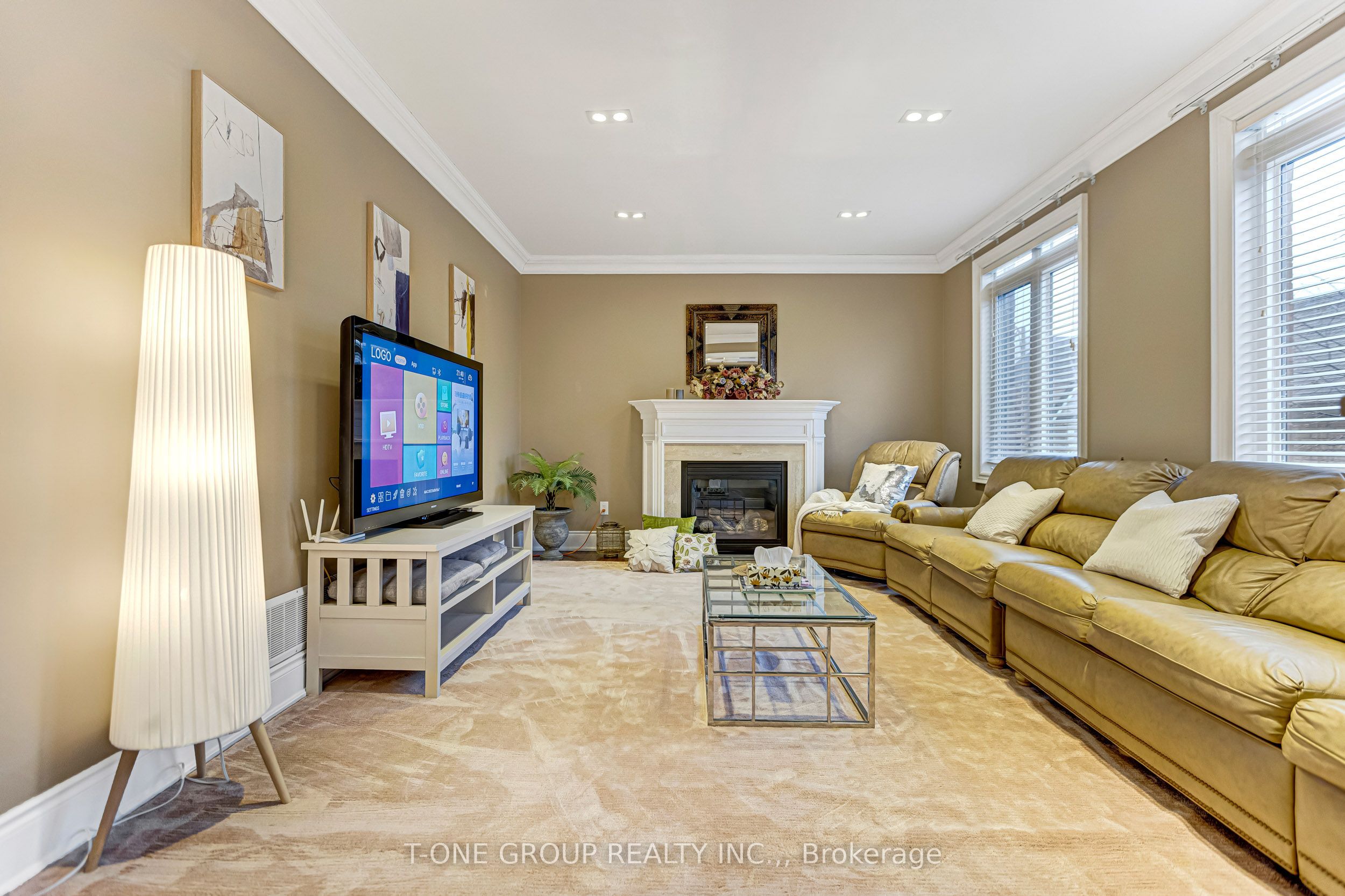 261 Angus Glen Boulevard, Markham, ON L6C 0K1 photo 5