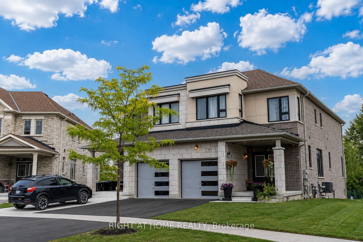 70 Westlake Crescent, Bradford West Gwillimbury, ON L3Z 4K4 photo 2