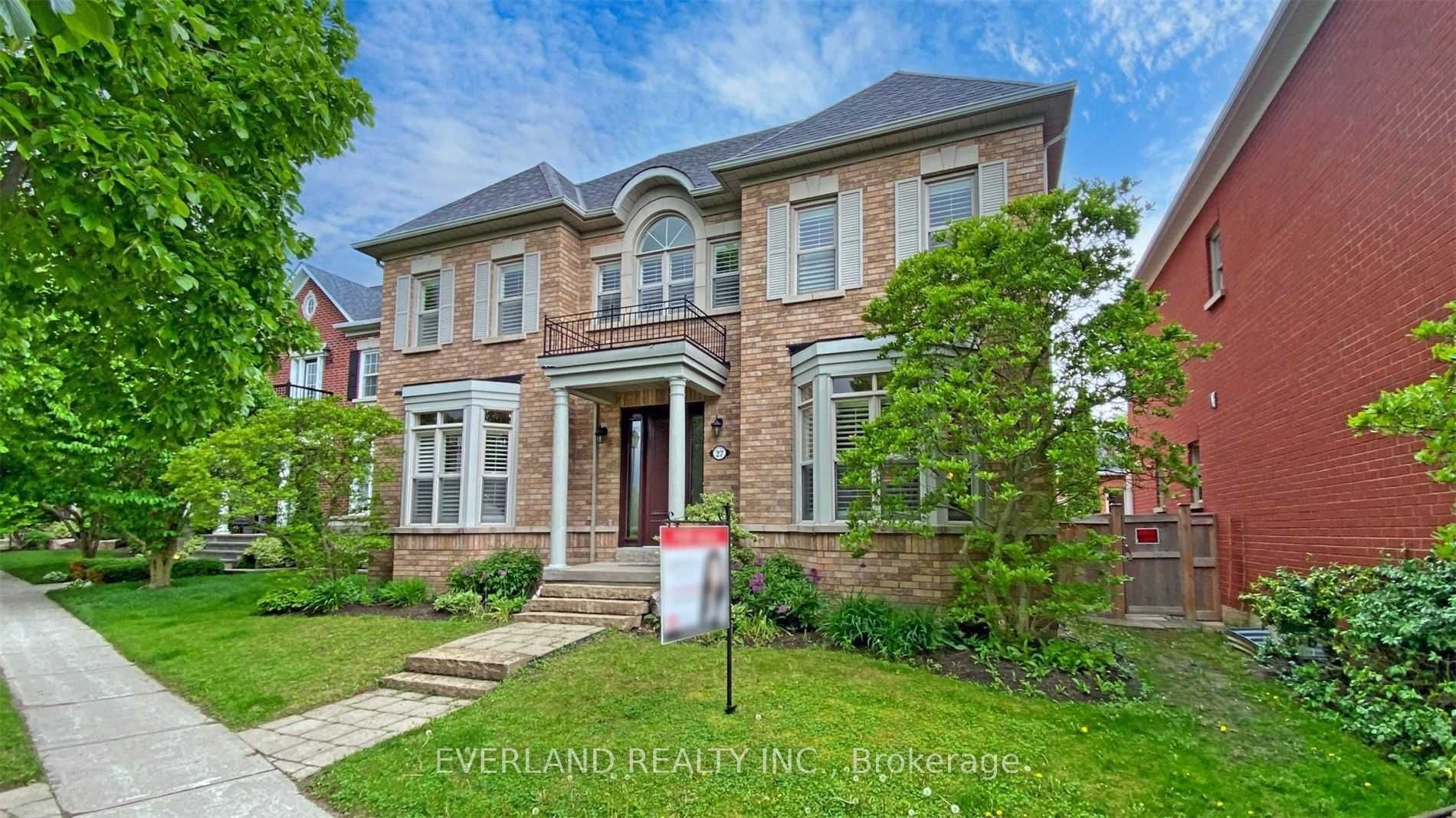27 The Fairways Street, Markham, ON L6C 2A3 photo 2