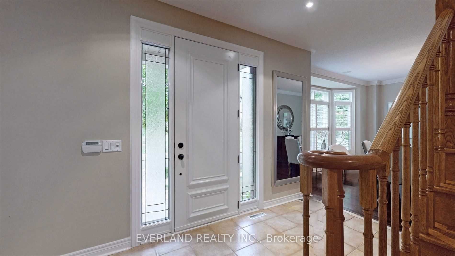 27 The Fairways Street, Markham, ON L6C 2A3 photo 5