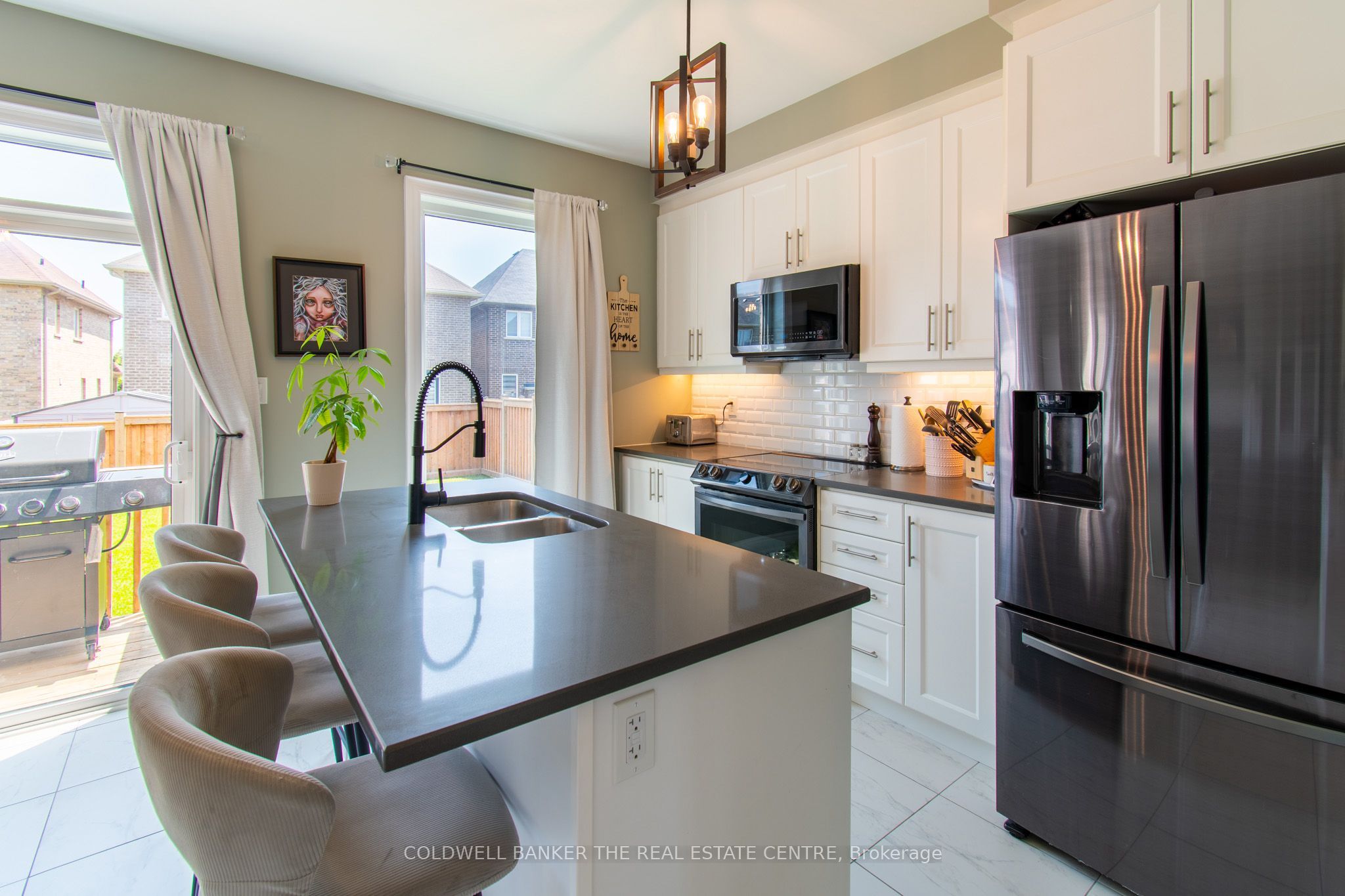 780 Green Street, Innisfil, ON L0L 1W0 photo 2