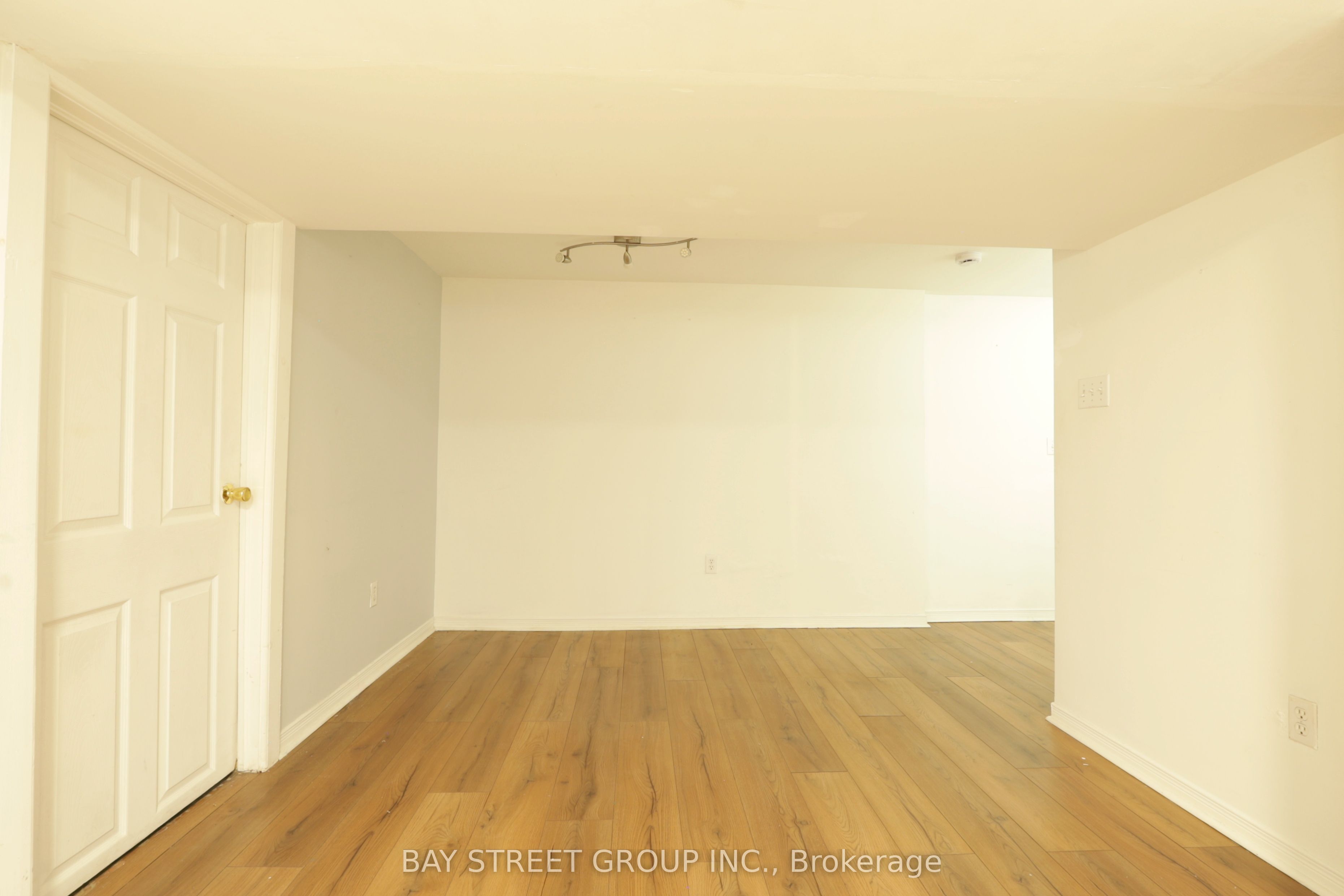 280 Boisdale Avenue, Richmond Hill, ON L4C 1R3 photo 4