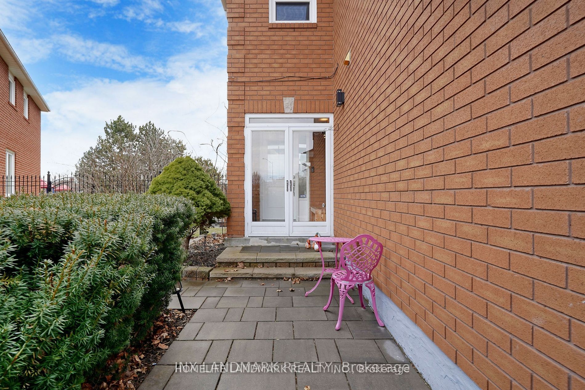 37 Justus Drive, Richmond Hill, ON L4C 9Z8 photo 4