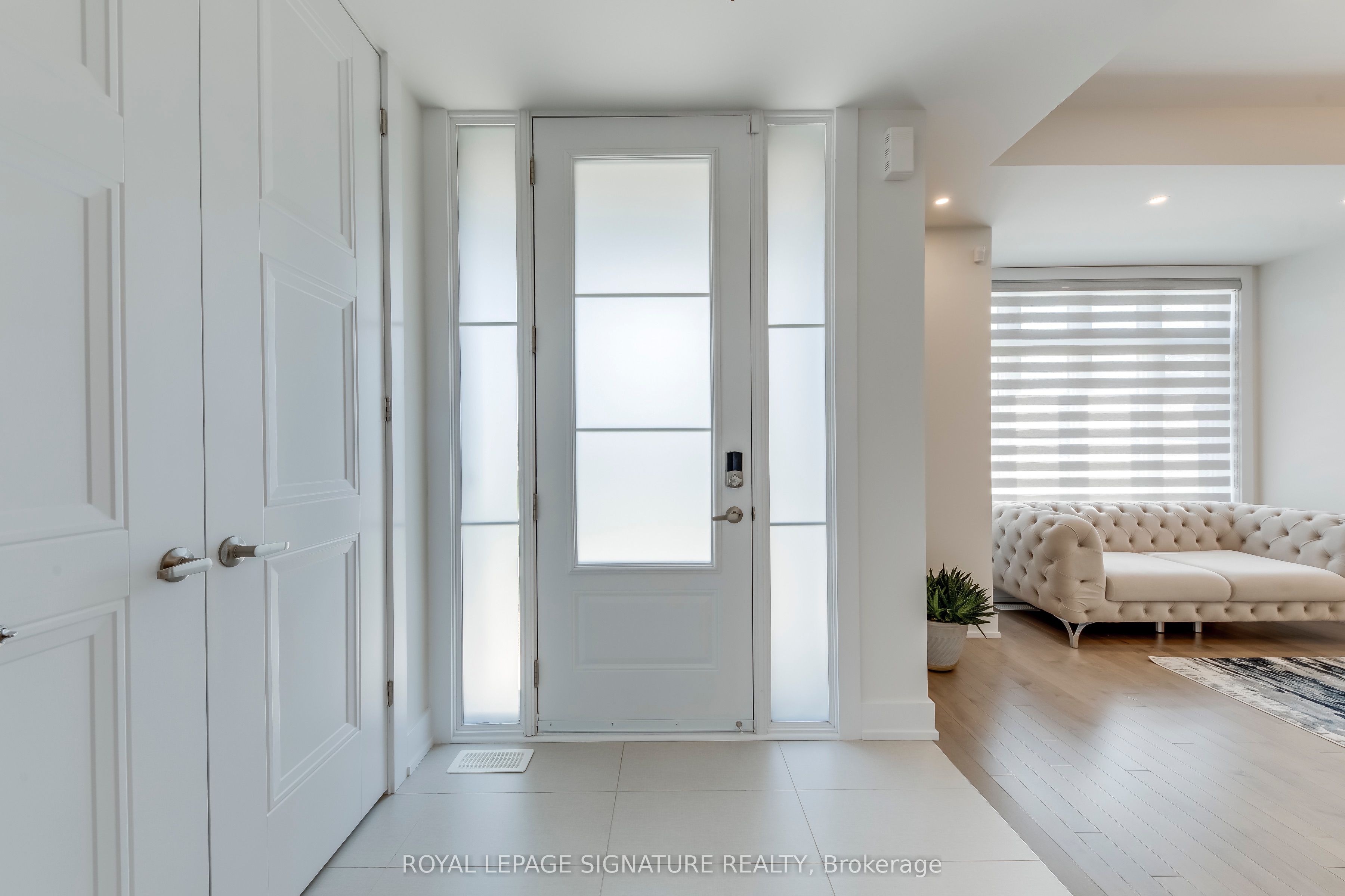 21 Kohn Lane, Markham, ON L6C 3J3 photo 3