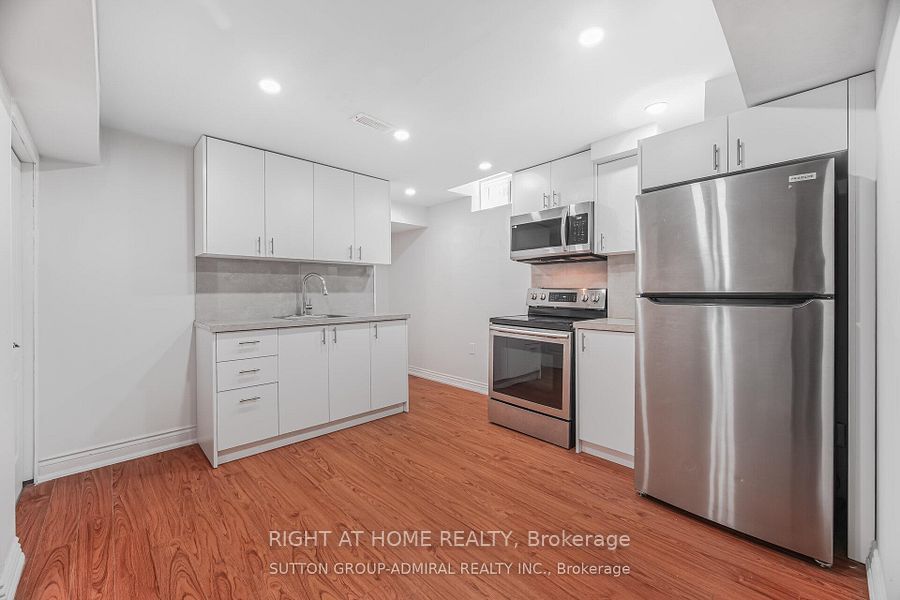 185 Red Maple Road N, Richmond Hill, ON L4B 4S6 photo 5
