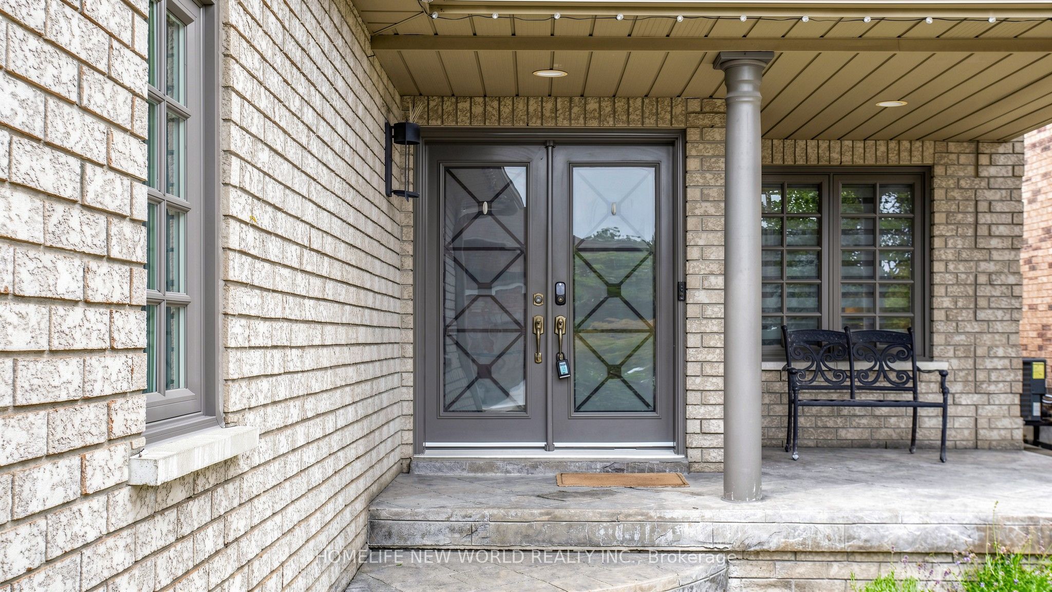 526 Cunningham Drive, Vaughan, ON L6A 2H1 photo 2
