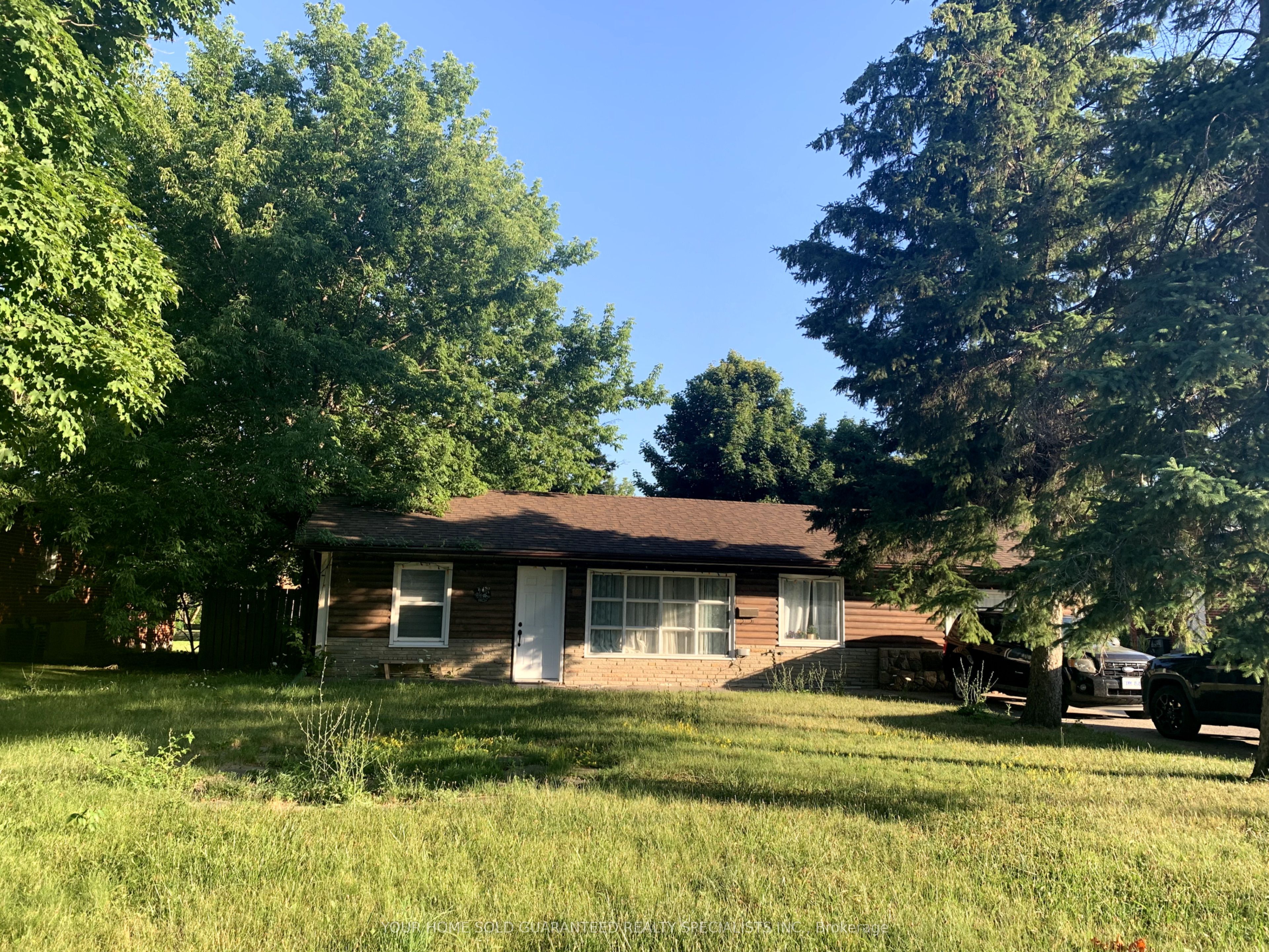 11 Railway Street, Vaughan, ON L6A 1P6